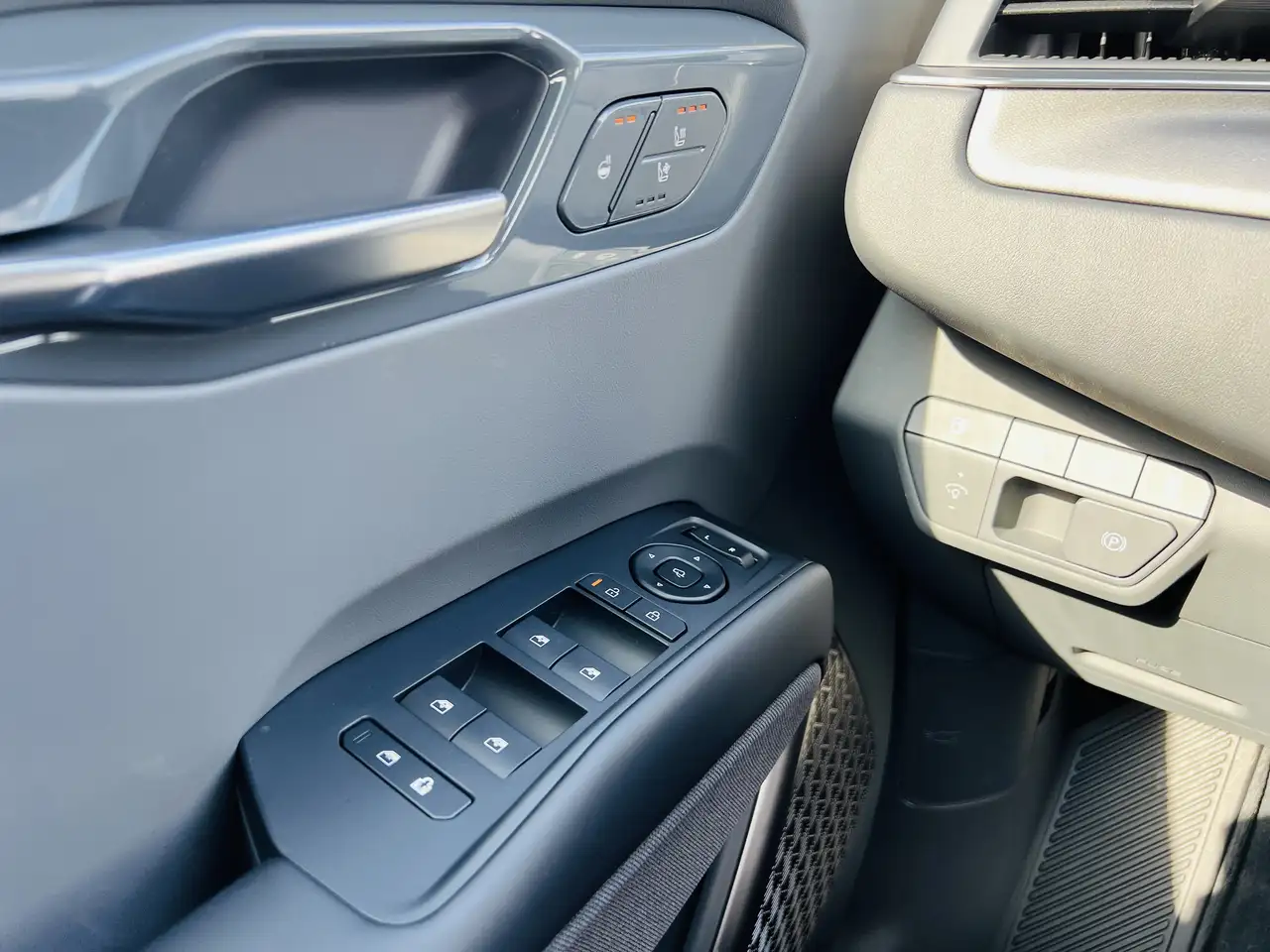 Kia EV9 снимка Kia EV9