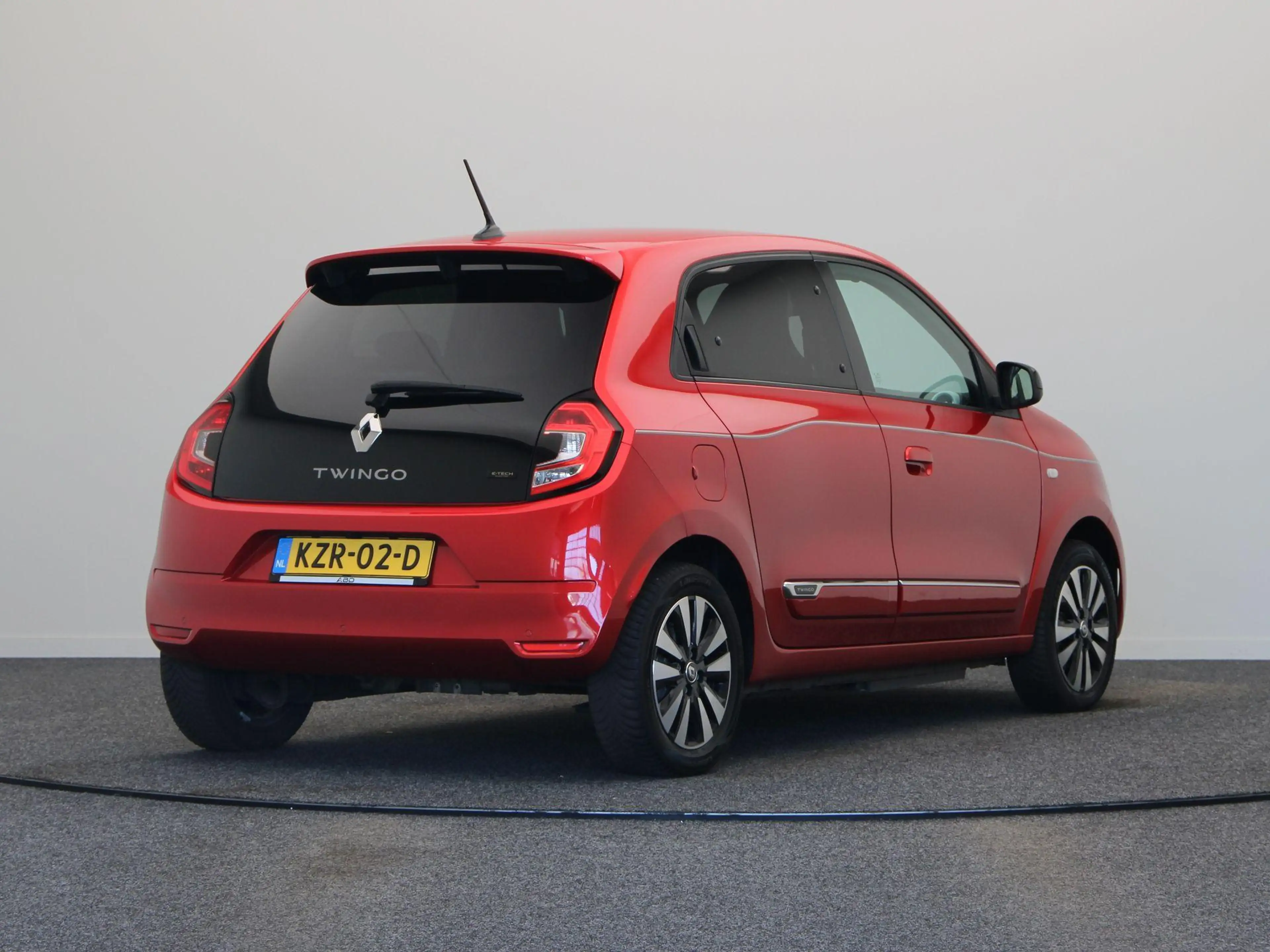 Renault Twingo Z.E. R80 Techno | 89% SOH | Stoelverwarming | Navi — photo 9