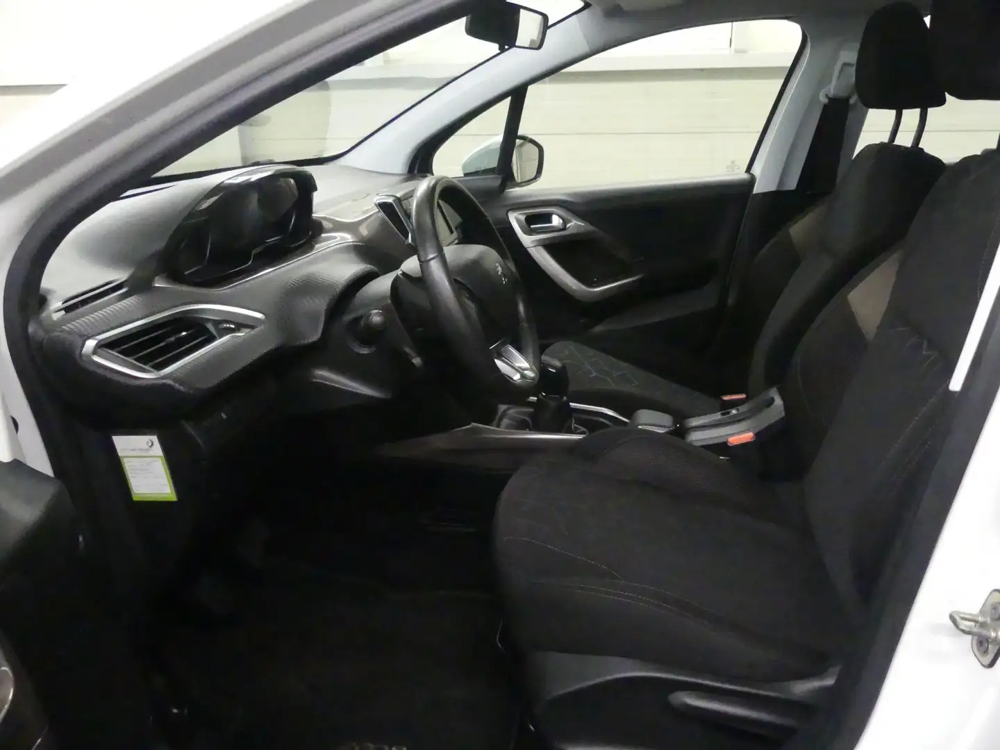 Peugeot 2008 1.2 VTi Active Pack Premium - Panoramadak - Naviga Weiß - 2