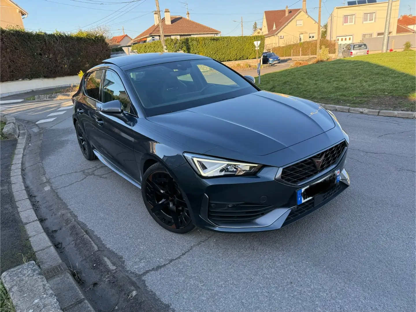 CUPRA Leon cupra vz 300ch - 2
