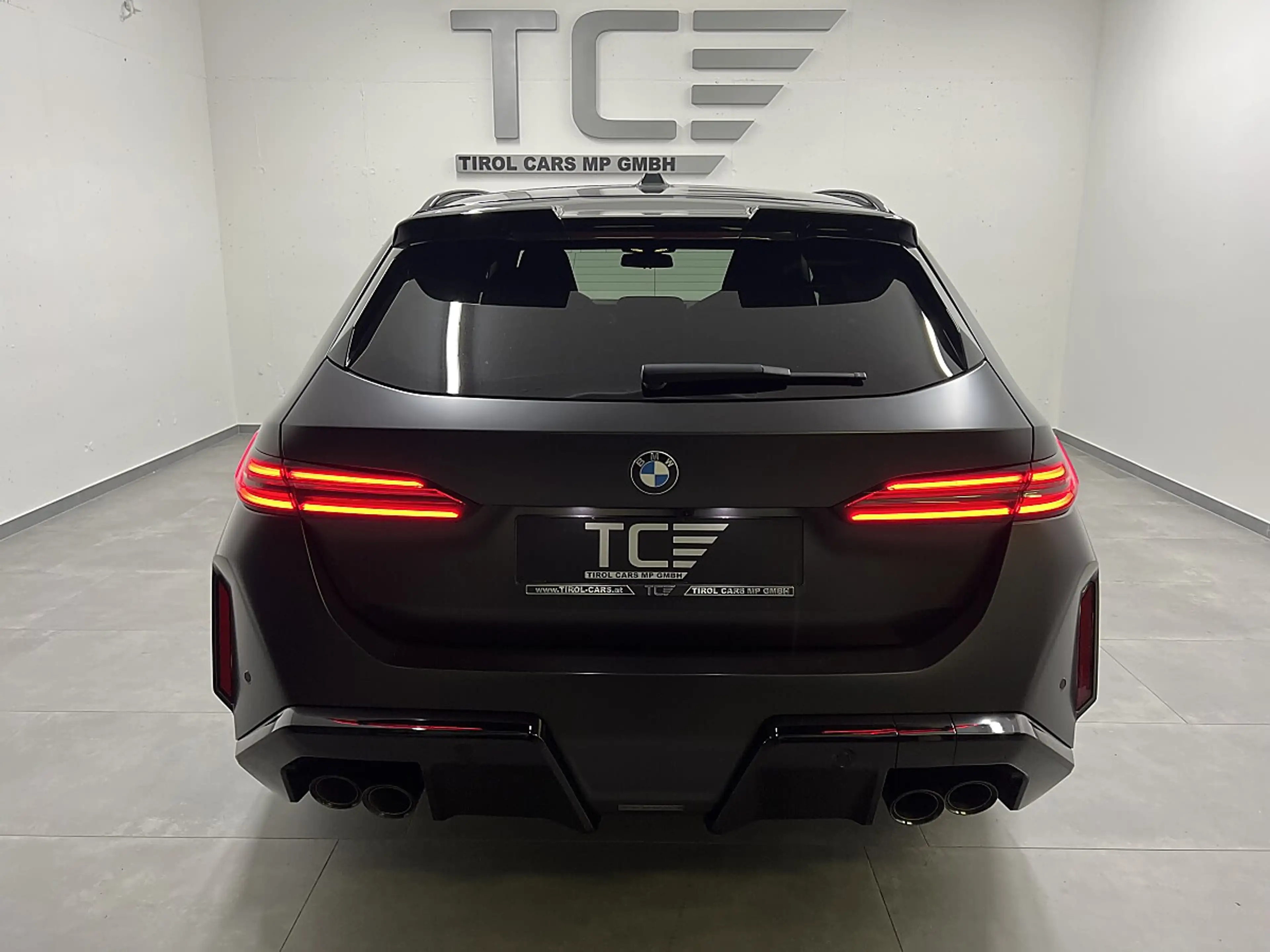 BMW M5 Touring, Ultimate Paket, AHK, Frozen, Keramik, ... — photo 7