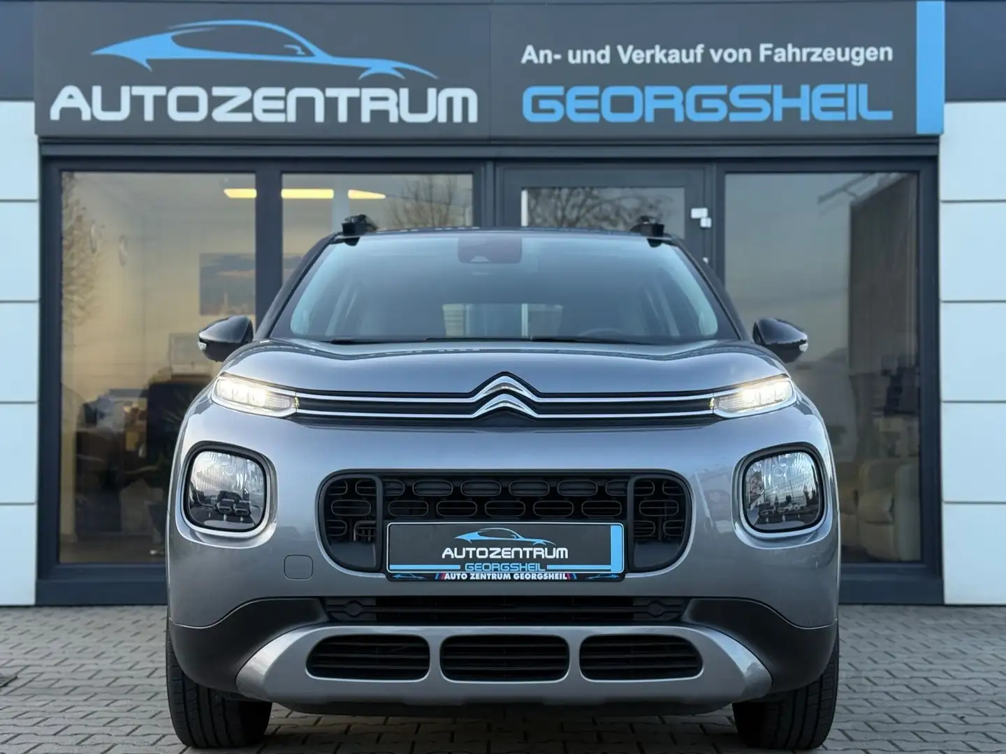 Citroen C3 Aircross Feel/PDC/LED/2-Hand/Höher Sitzen Grau - 2