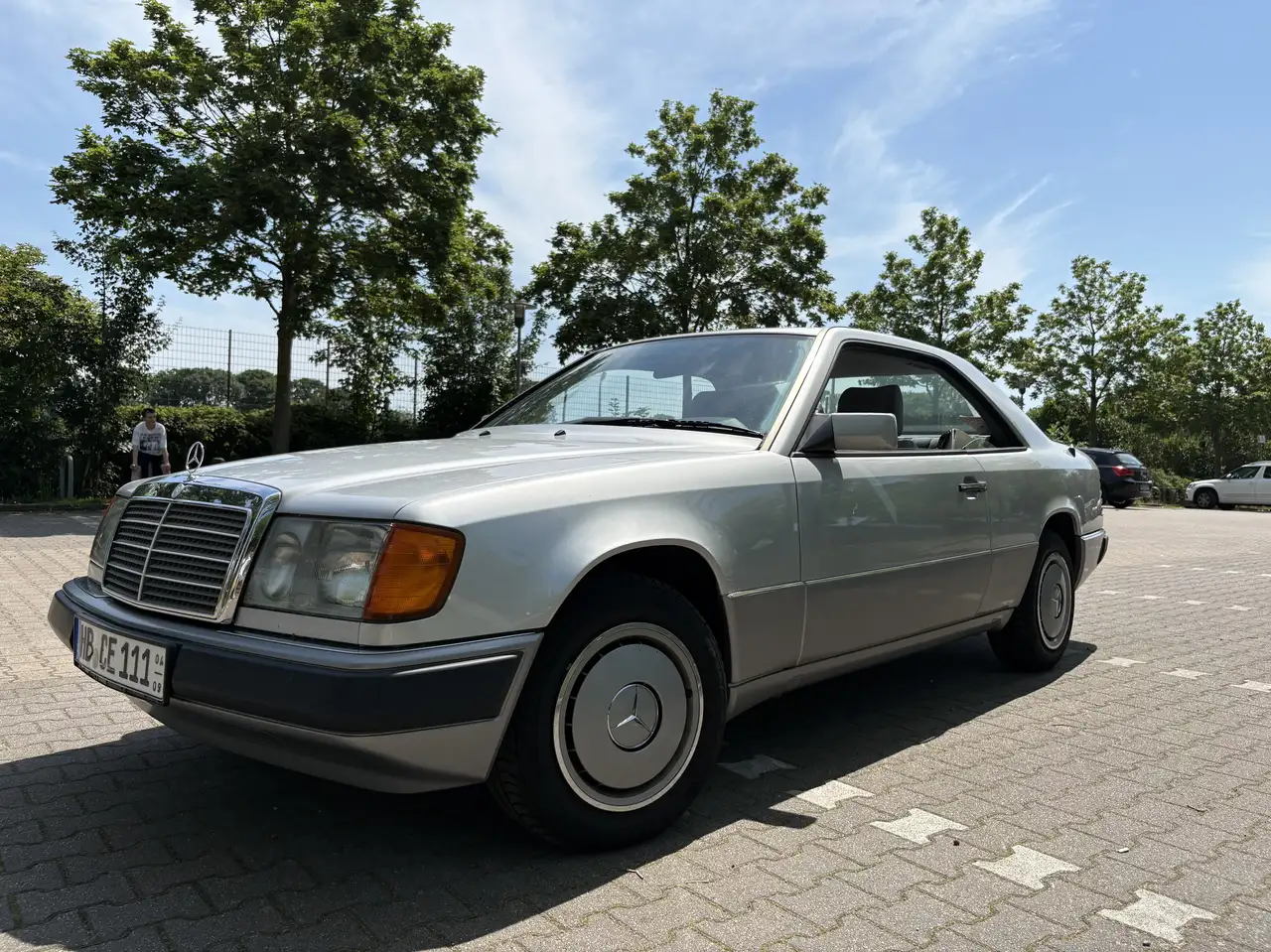 Mercedes-Benz CE 230 Oldtimer, foto 2