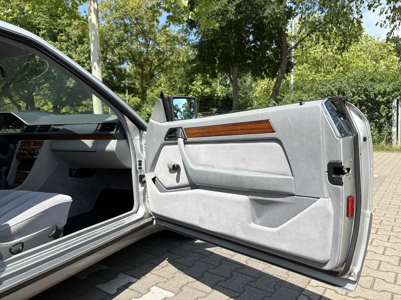 Mercedes-Benz CE 230 Oldtimer, foto 9