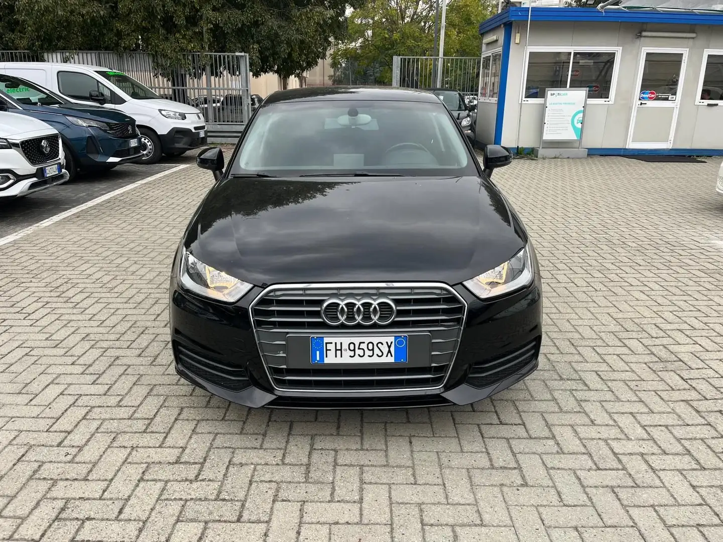 Audi A1 A1 1.4 TDI Sport Nero - 2