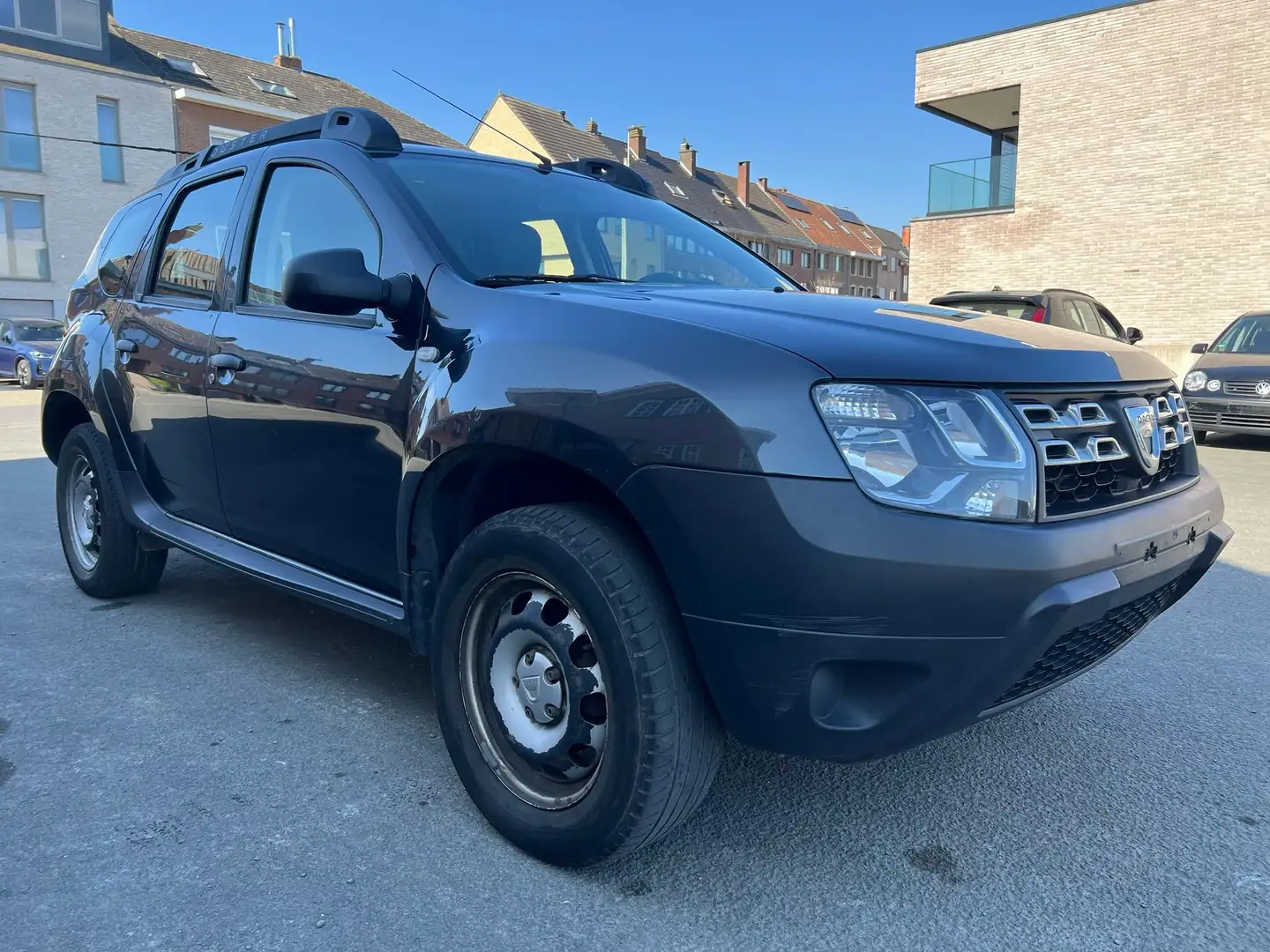 Dacia Duster 1.6i Gris - 2