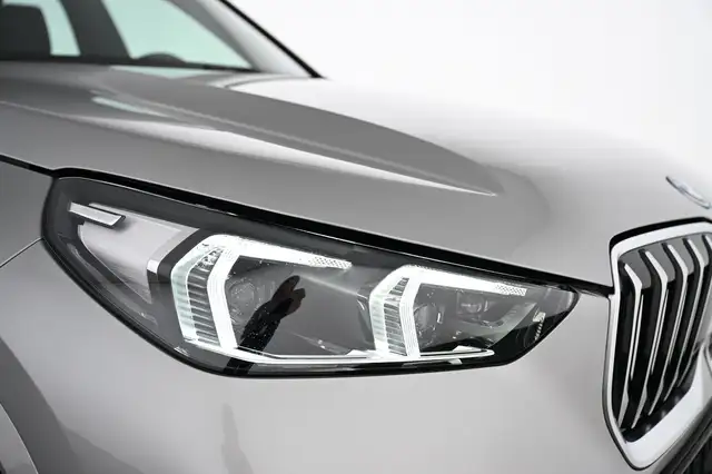 BMW X1 view 15