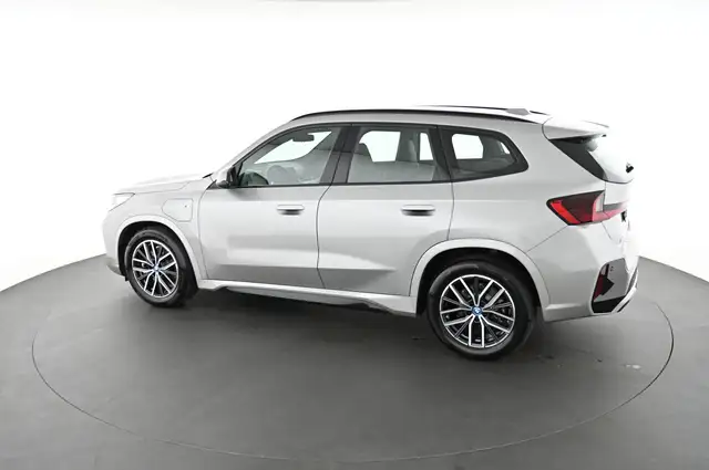 BMW X1 view 7