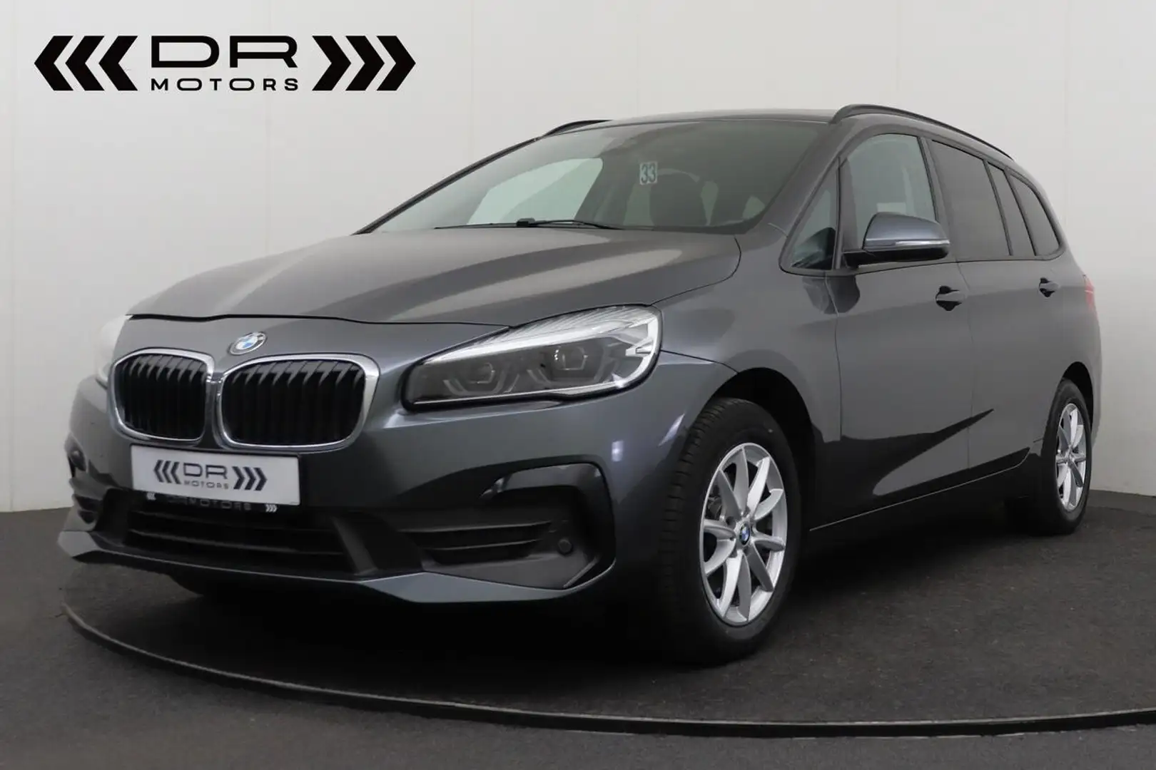 BMW 216 dA GRAN TOURER ADVANTAGE - LEDER - NAVI - COMF... Grijs - 1