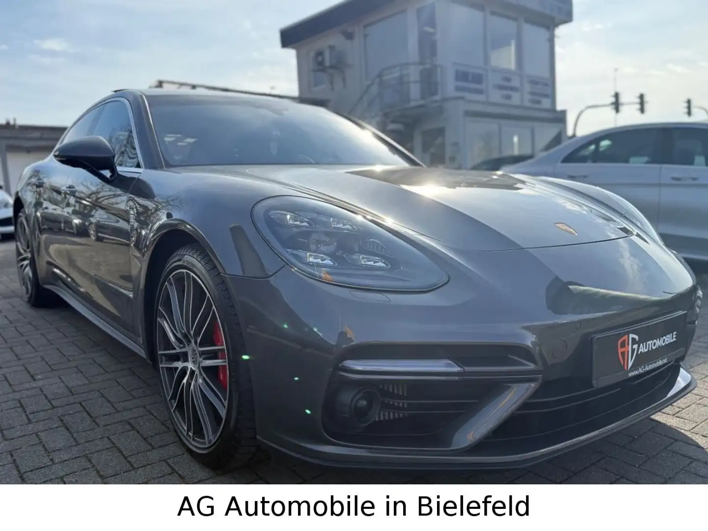 Porsche Panamera Turbo" Matrix-LED"Chrono"BOSE"SOFTCLOSE Grau - 1
