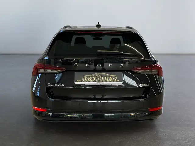 Skoda Octavia view 7
