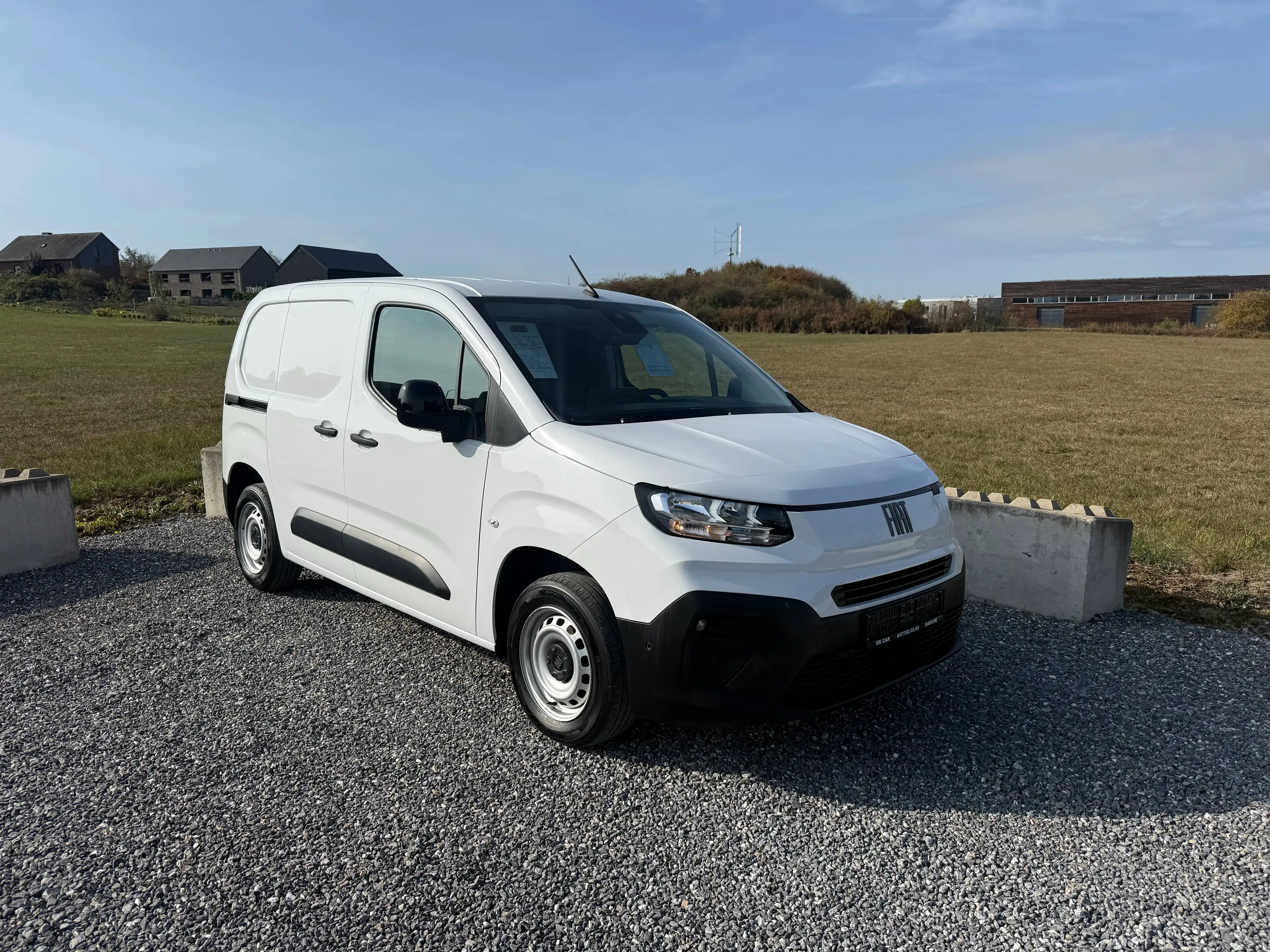 Peugeot Partner 102CH **Full 3Places Caméra Carplay Gps 14.250eHTVA** — photo 7