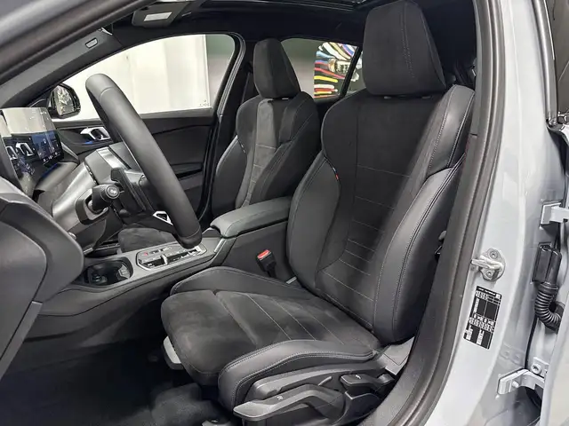BMW 1 Series view 10