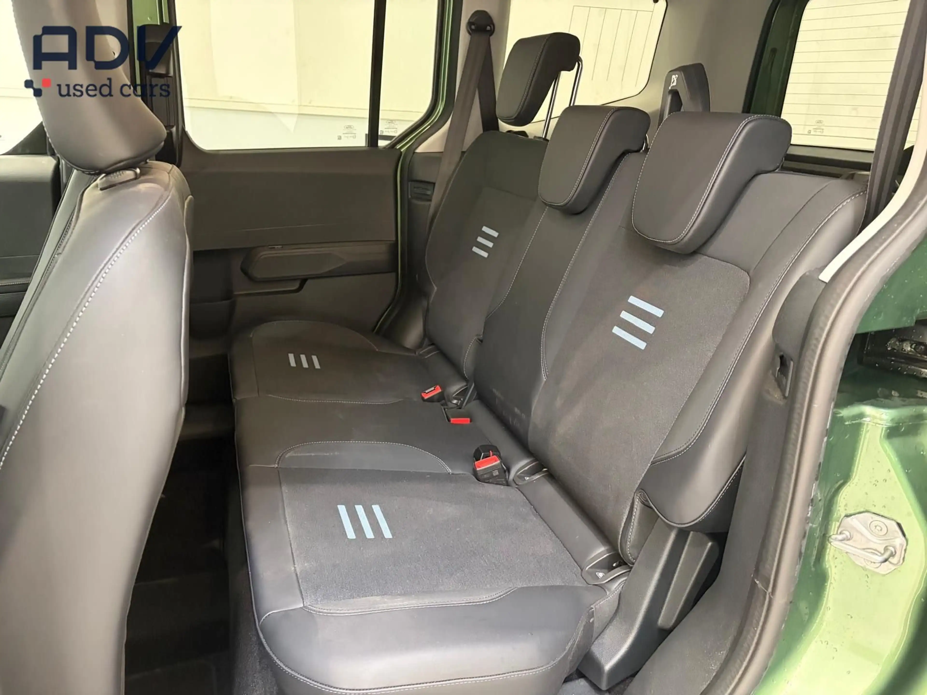 Ford Tourneo Courier Active uitvoering - Carplay/Android Auto - Winter Pack - slechts 13.000 km !! — photo 13