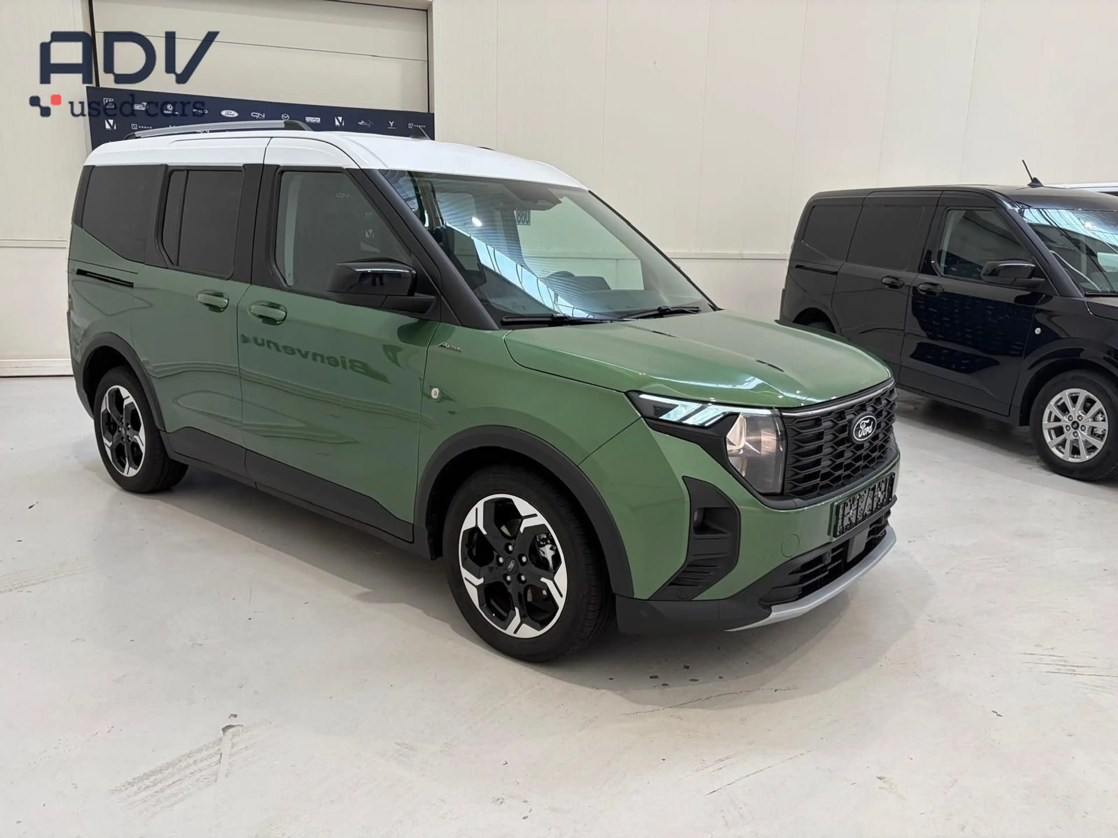 Ford Tourneo Courier Active uitvoering - Carplay/Android Auto - Winter Pack - slechts 13.000 km !! — photo 10