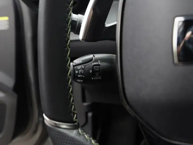 Peugeot 2008 view 7