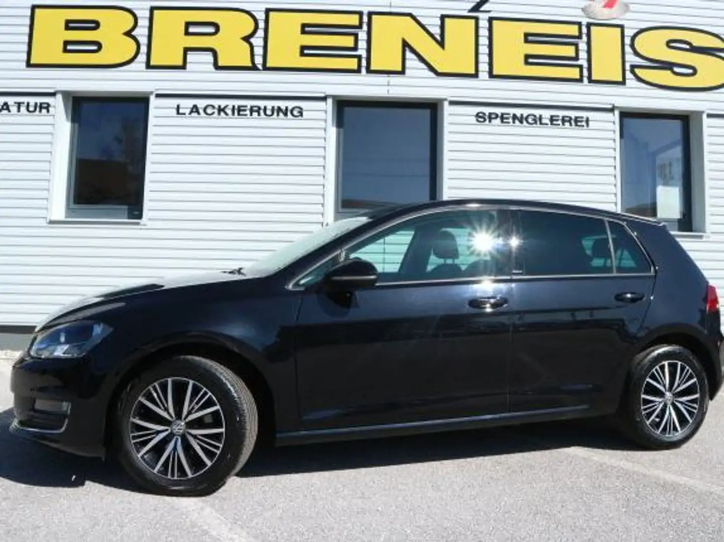 Volkswagen Golf 1,6 TDI 85kW Allstar BMT Schwarz - 1
