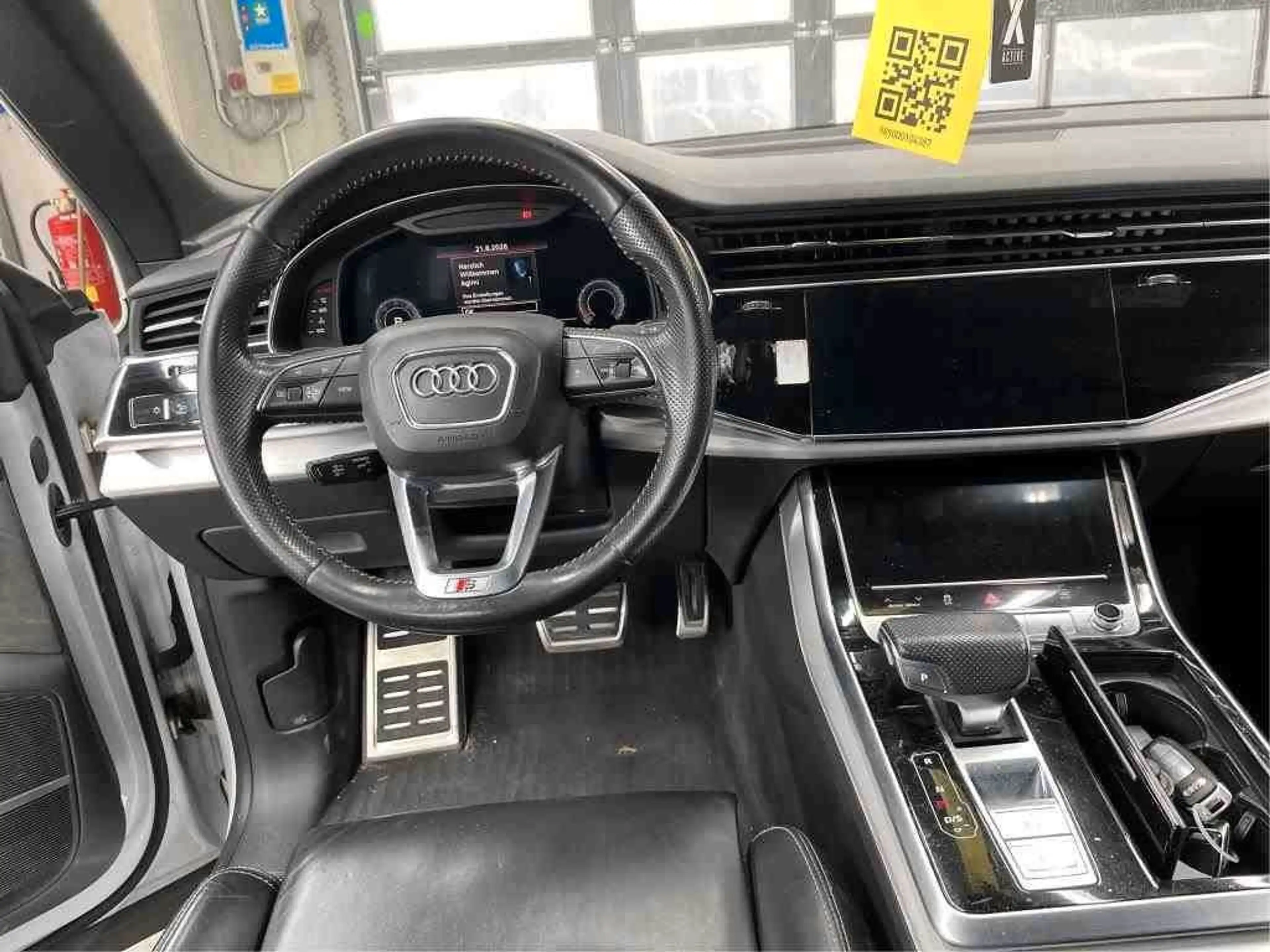 Audi Q8 50 TDI quattro S-Line*Panorama* — photo 13