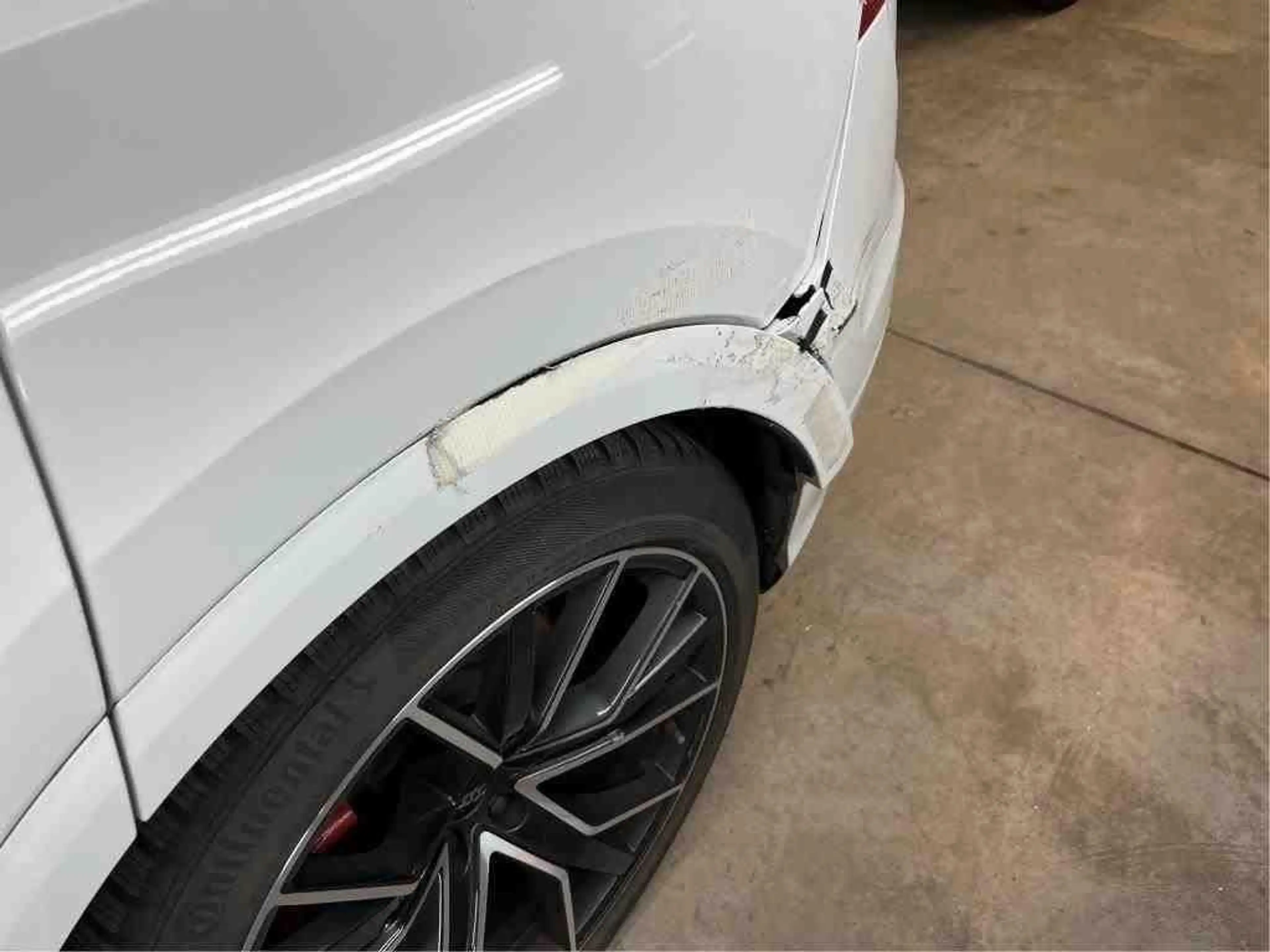 Audi Q8 50 TDI quattro S-Line*Panorama* — photo 6