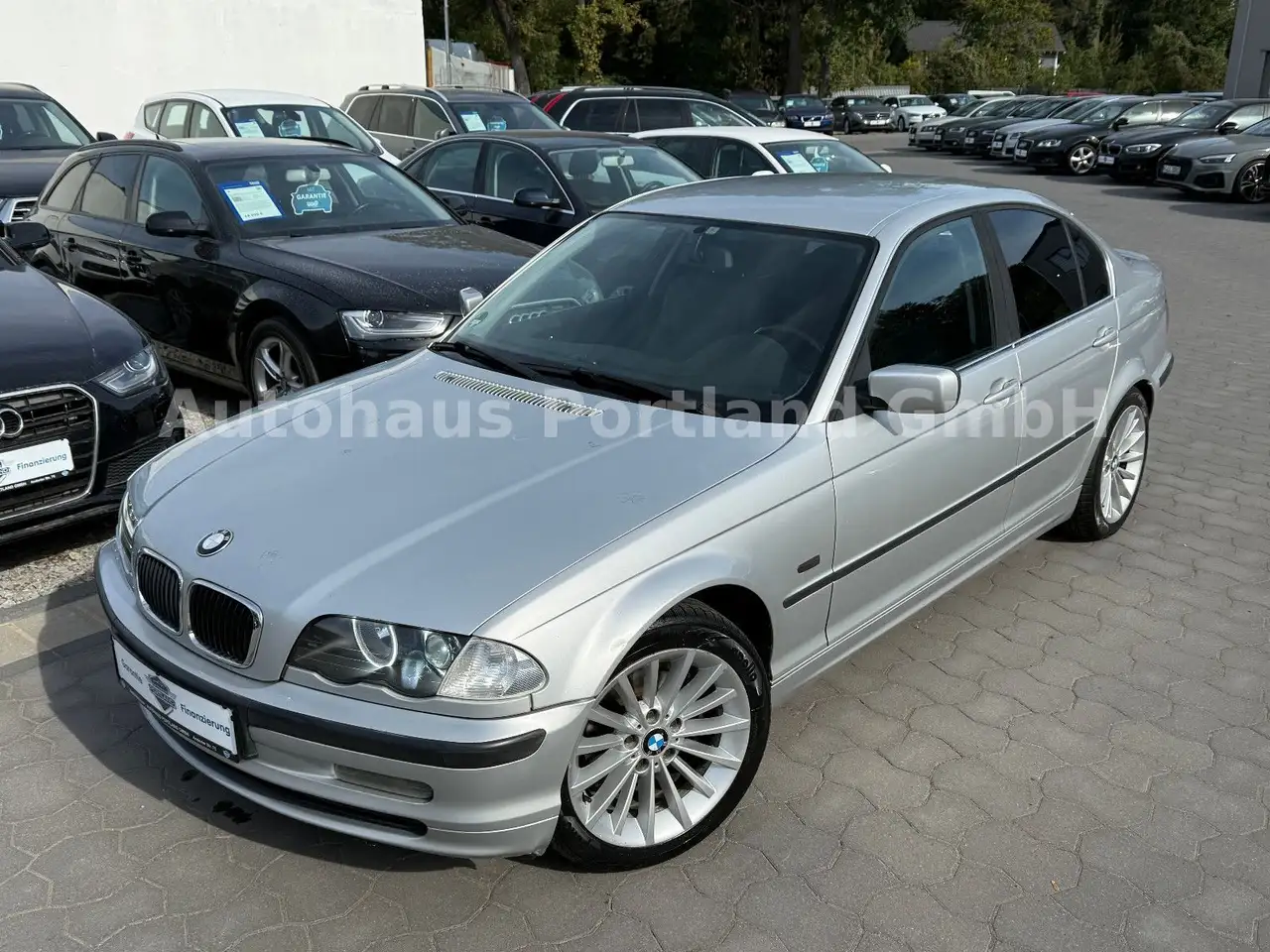 BMW 320 i Automatik/Austauschmotor 100Tkm/HU NEU/Temp, foto 3