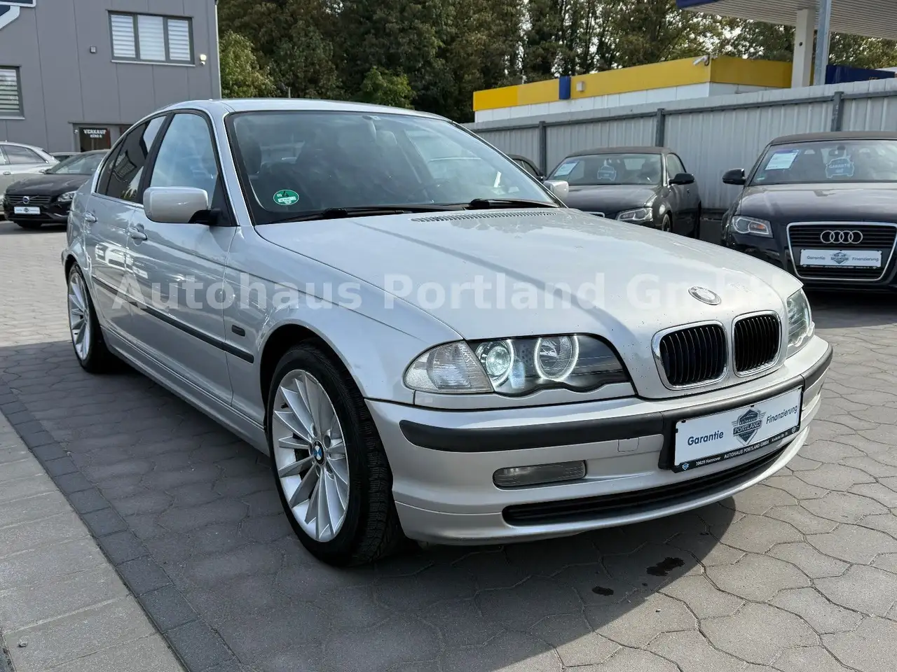 BMW 320 i Automatik/Austauschmotor 100Tkm/HU NEU/Temp, foto 5