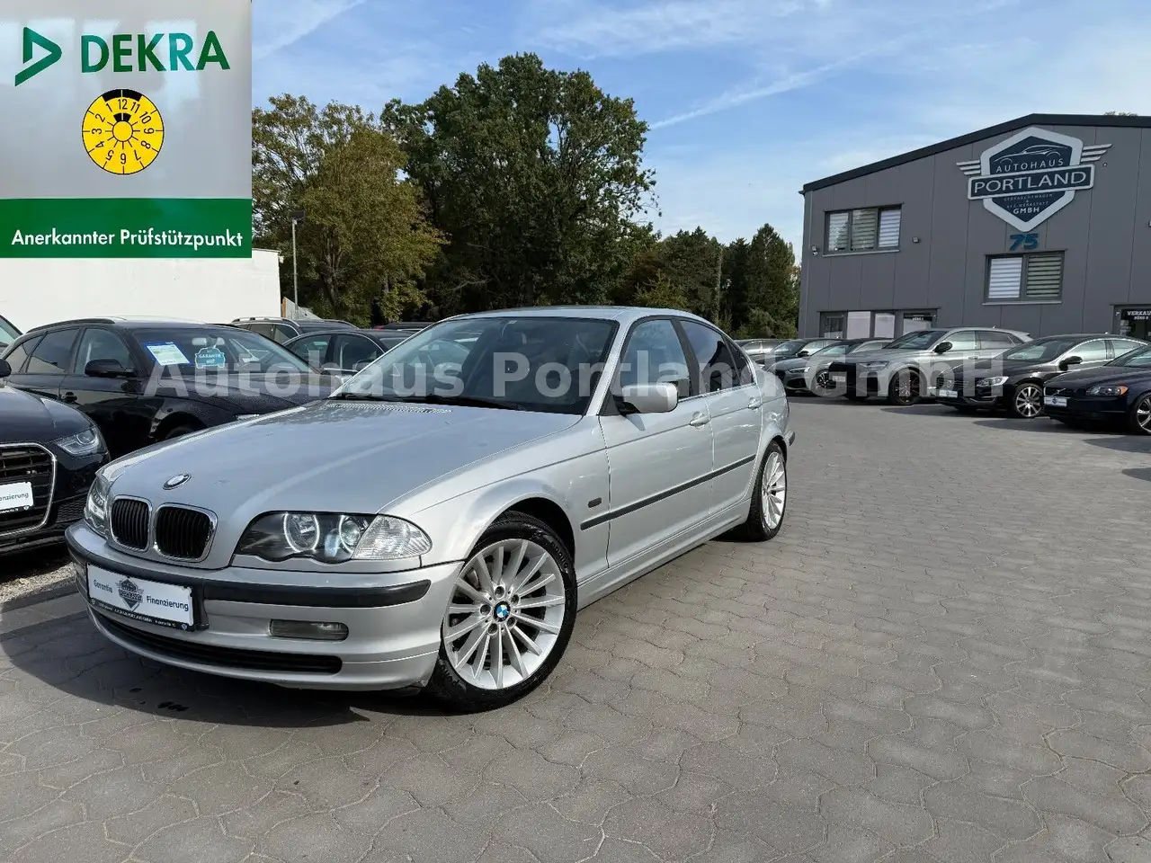 BMW 320 i Automatik/Austauschmotor 100Tkm/HU NEU/Temp, foto 1