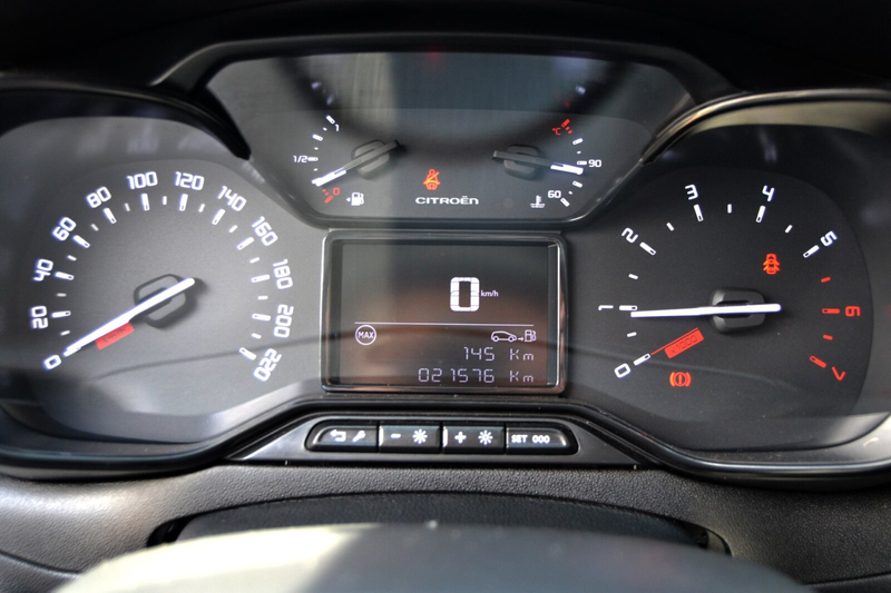 Citroen C3 C3 1,2 Shine AutoAC LMF USB+DAB eFH LED PDC — photo 11