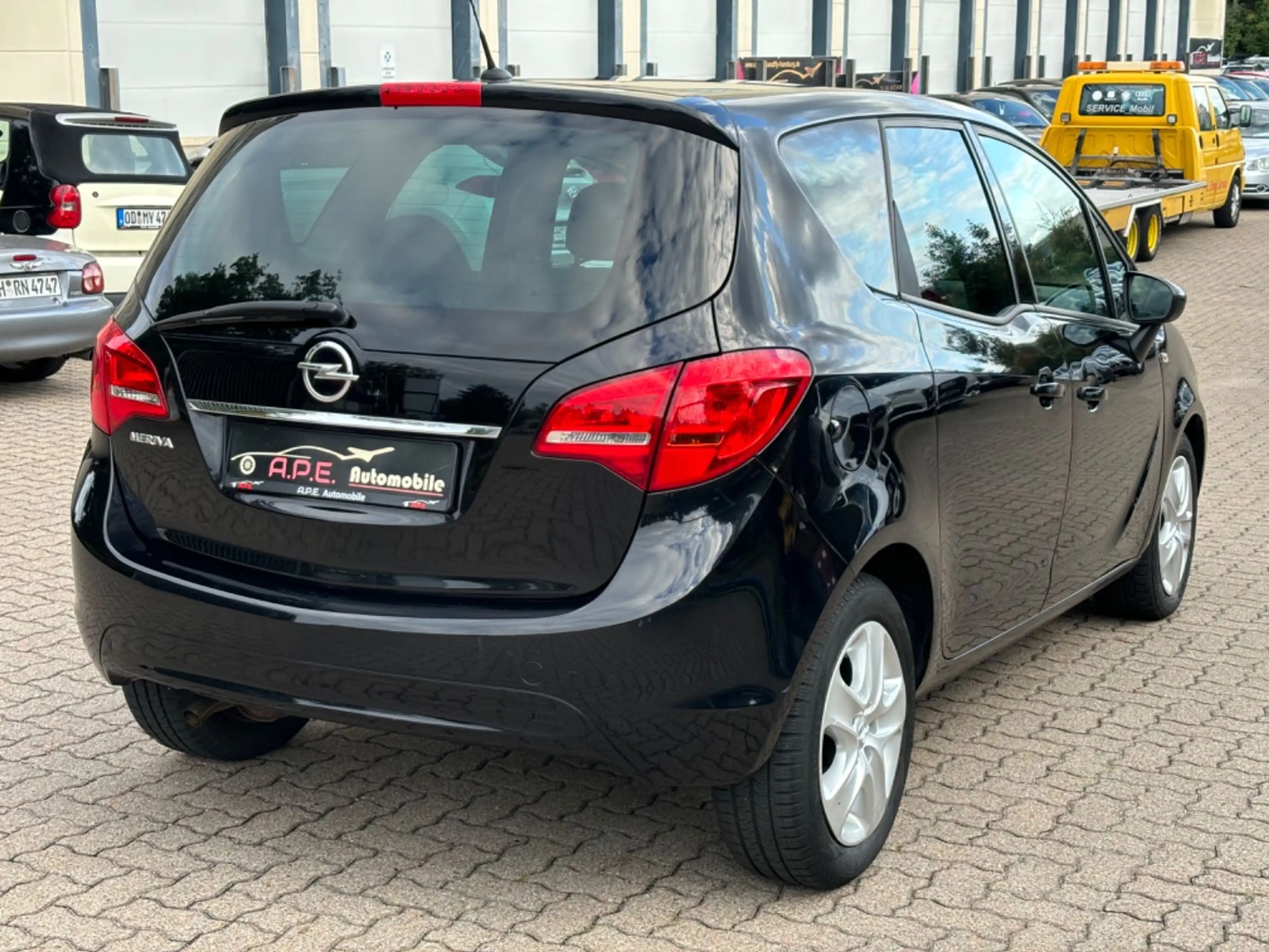 Opel Meriva B 1.4 Design Edition Klima TÜV NEU — photo 6