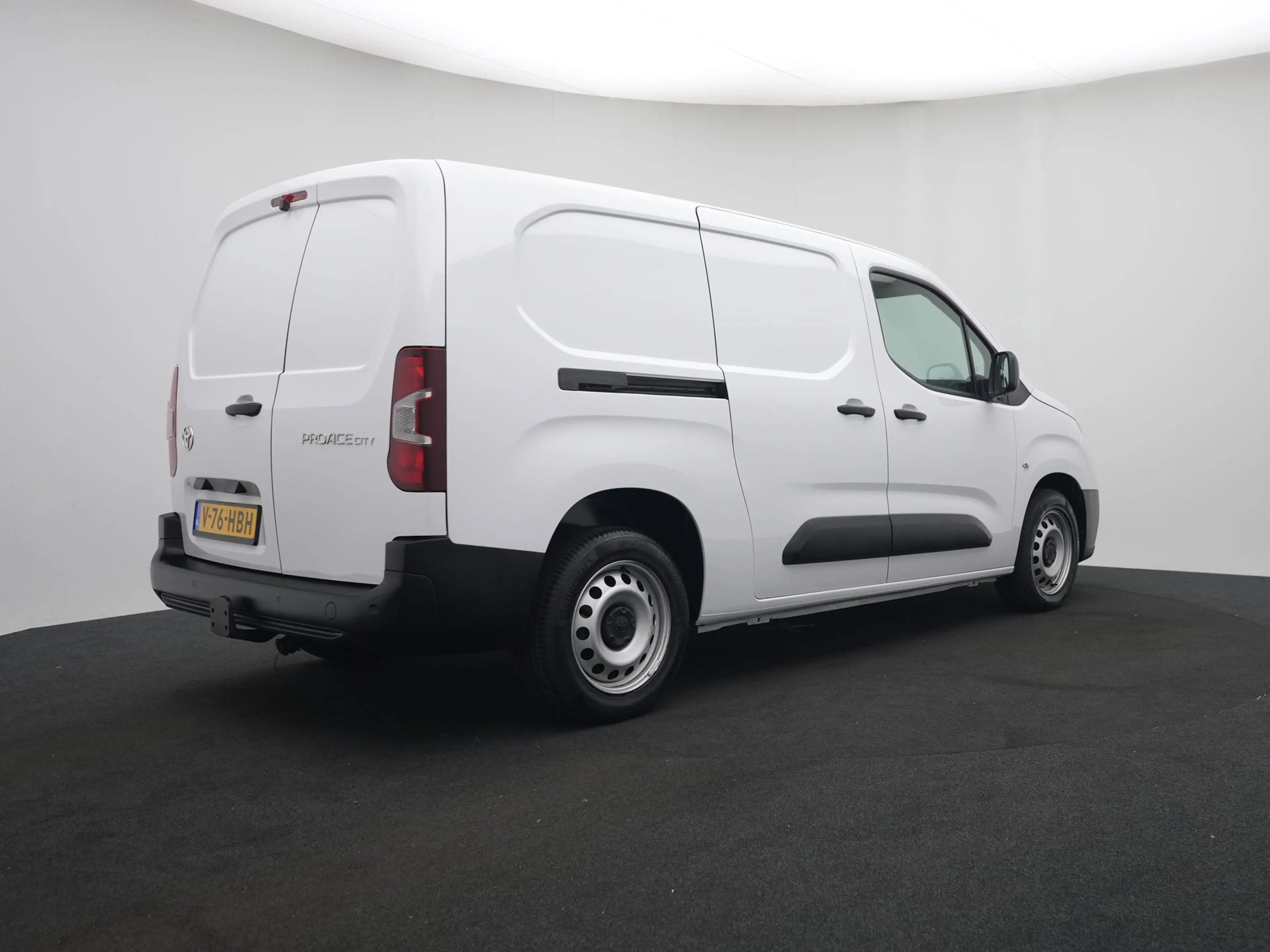 Toyota Proace City 1.5 D-4D Navigator L2 Long ||Prijzen excl. BTW|| — photo 2