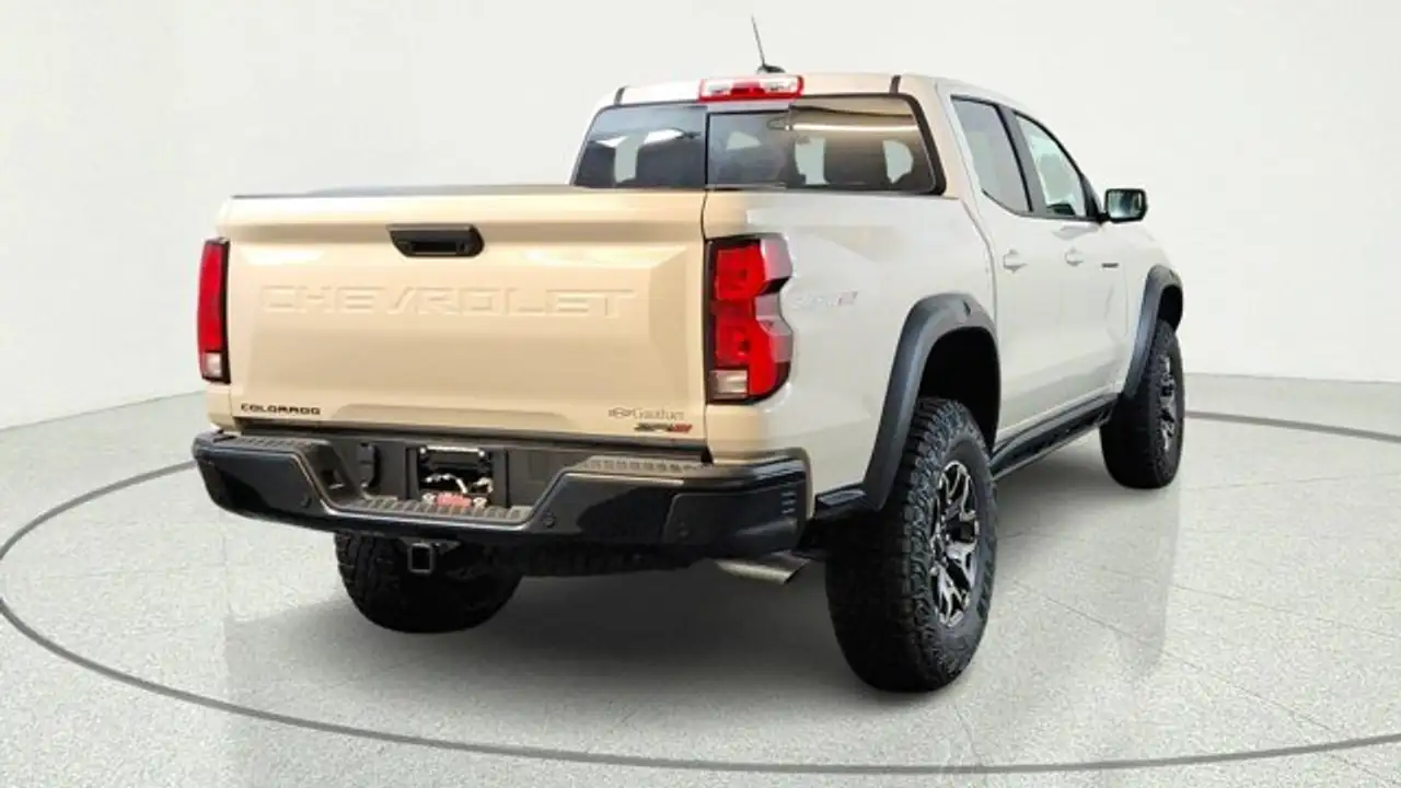 Chevrolet Colorado снимка Chevrolet Colorado