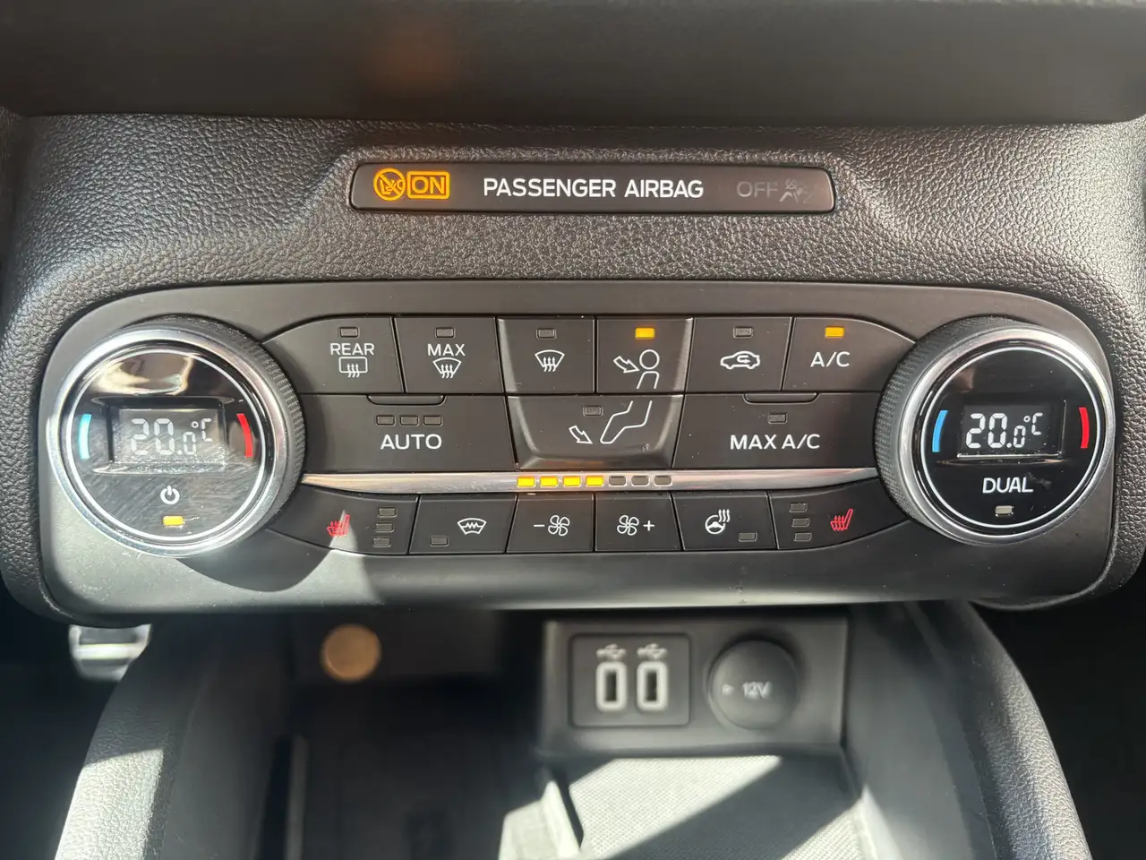 Ford Focus ST-Line MHEV 125PS Rf-Kamera Winter-Paket, миниатюра 19