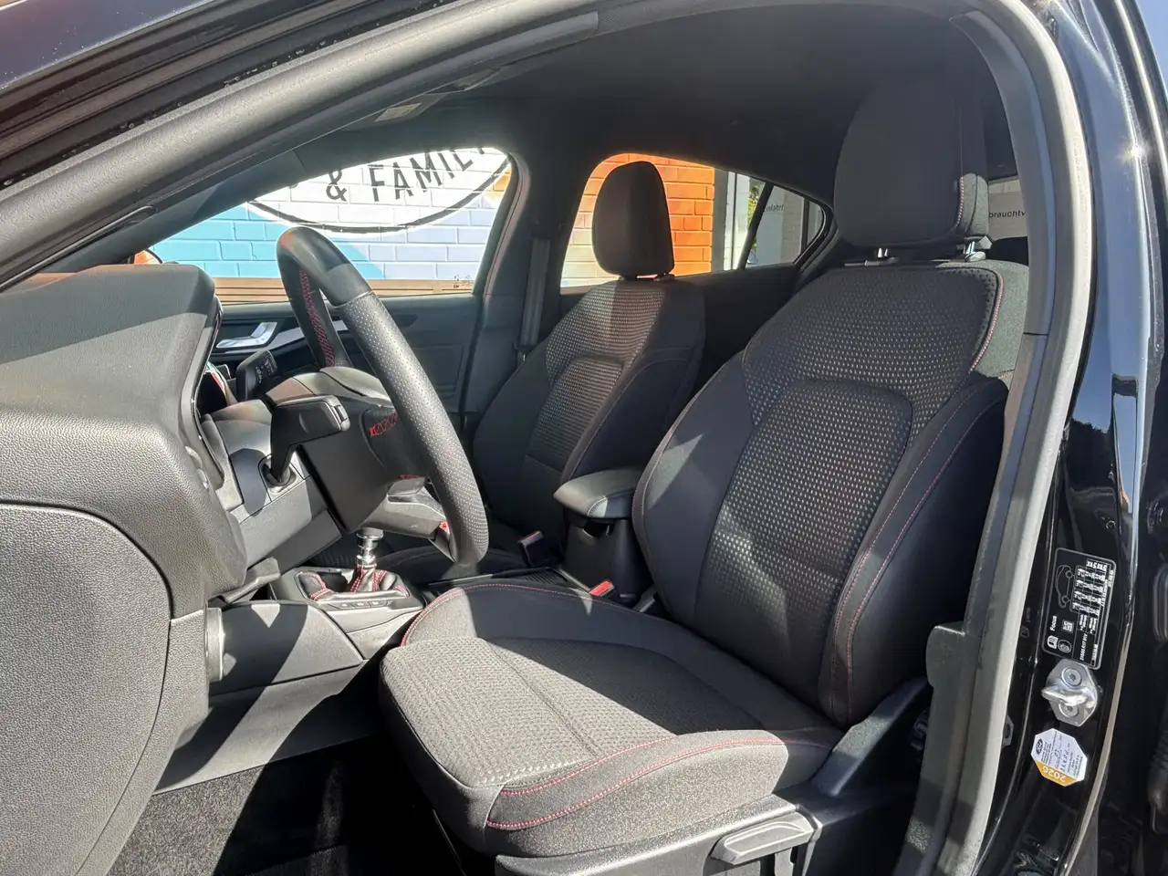 Ford Focus ST-Line MHEV 125PS Rf-Kamera Winter-Paket, миниатюра 14