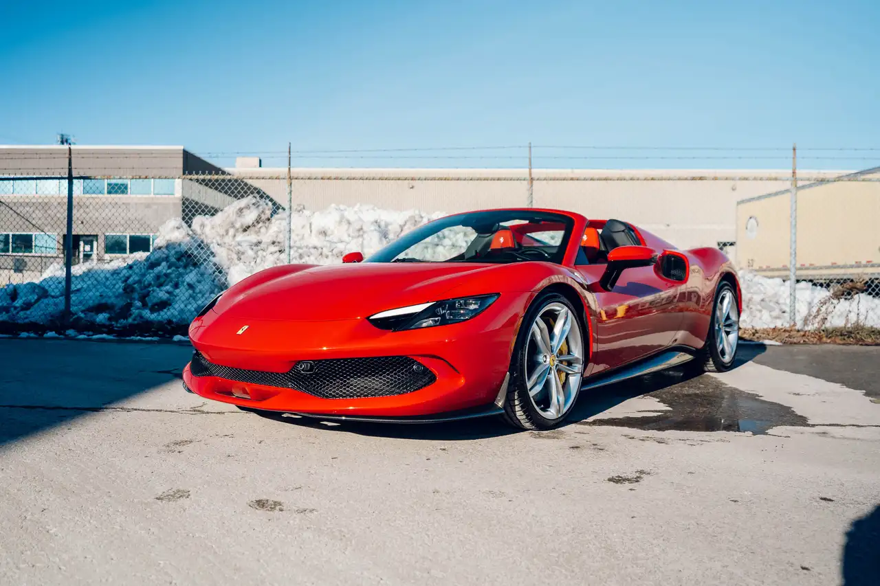 2024 Ferrari 296 GTS