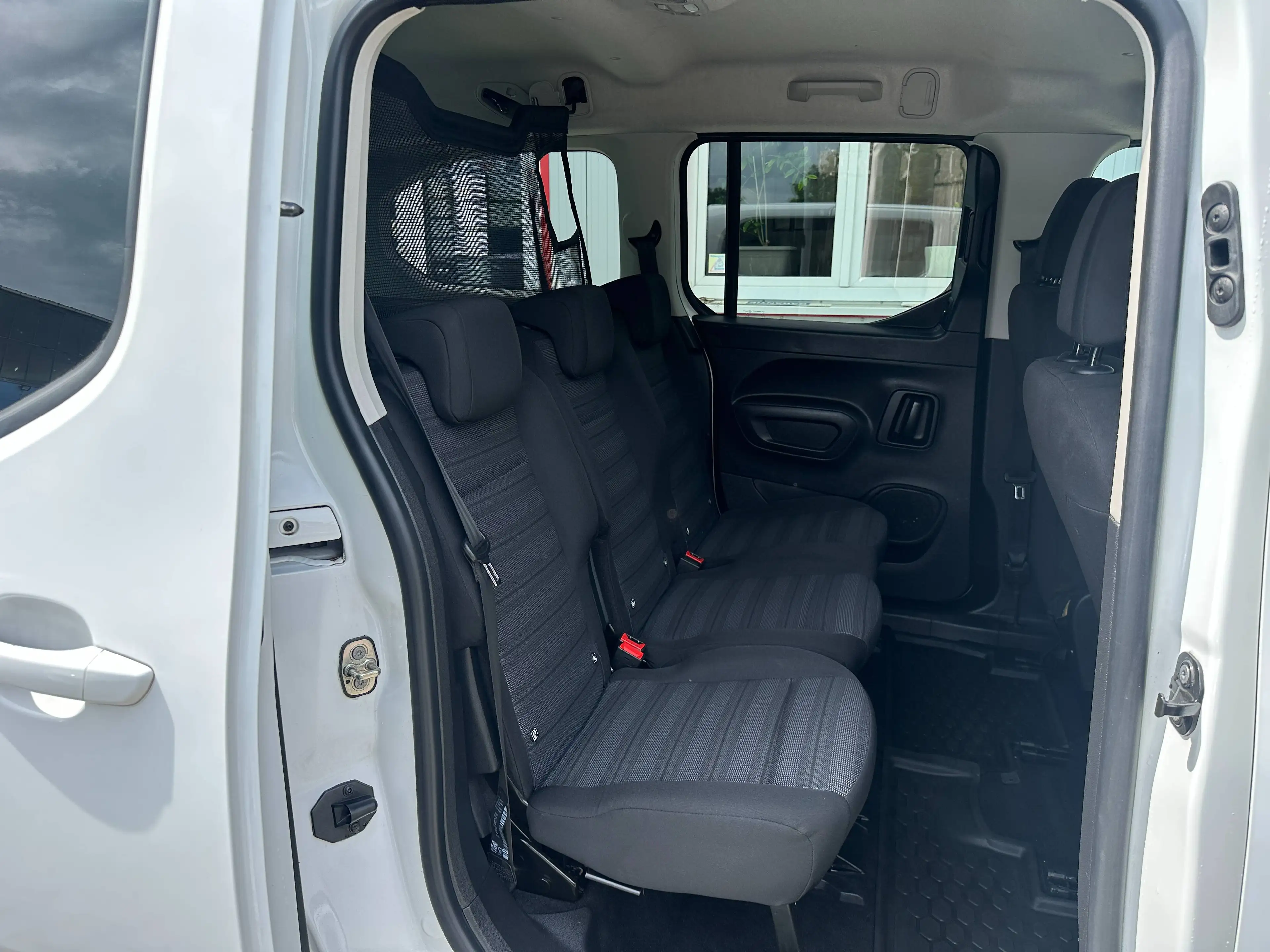 Opel Combo Life Life XL/Maxi/L2*Kamera*Navi*AHK*Parkpilot — photo 15