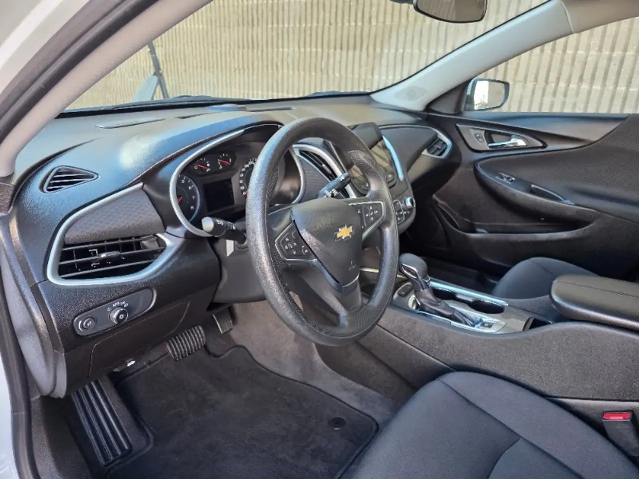 Chevrolet Malibu photo Chevrolet Malibu