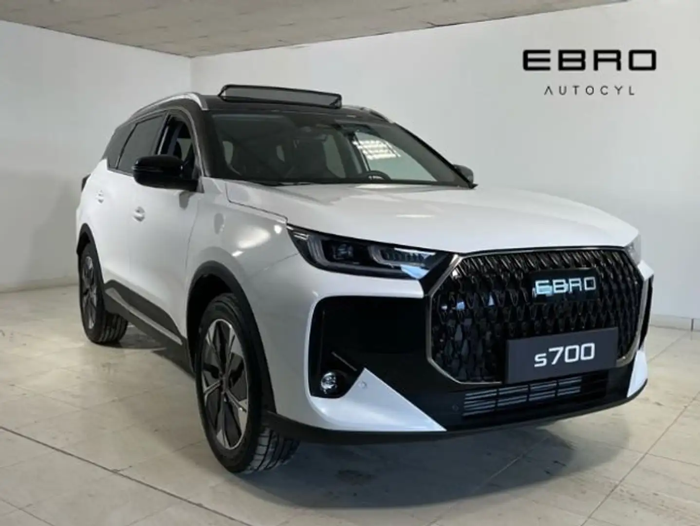 Ebro s700 1.6 TGDI Luxury 7 DCT Weiß - 1