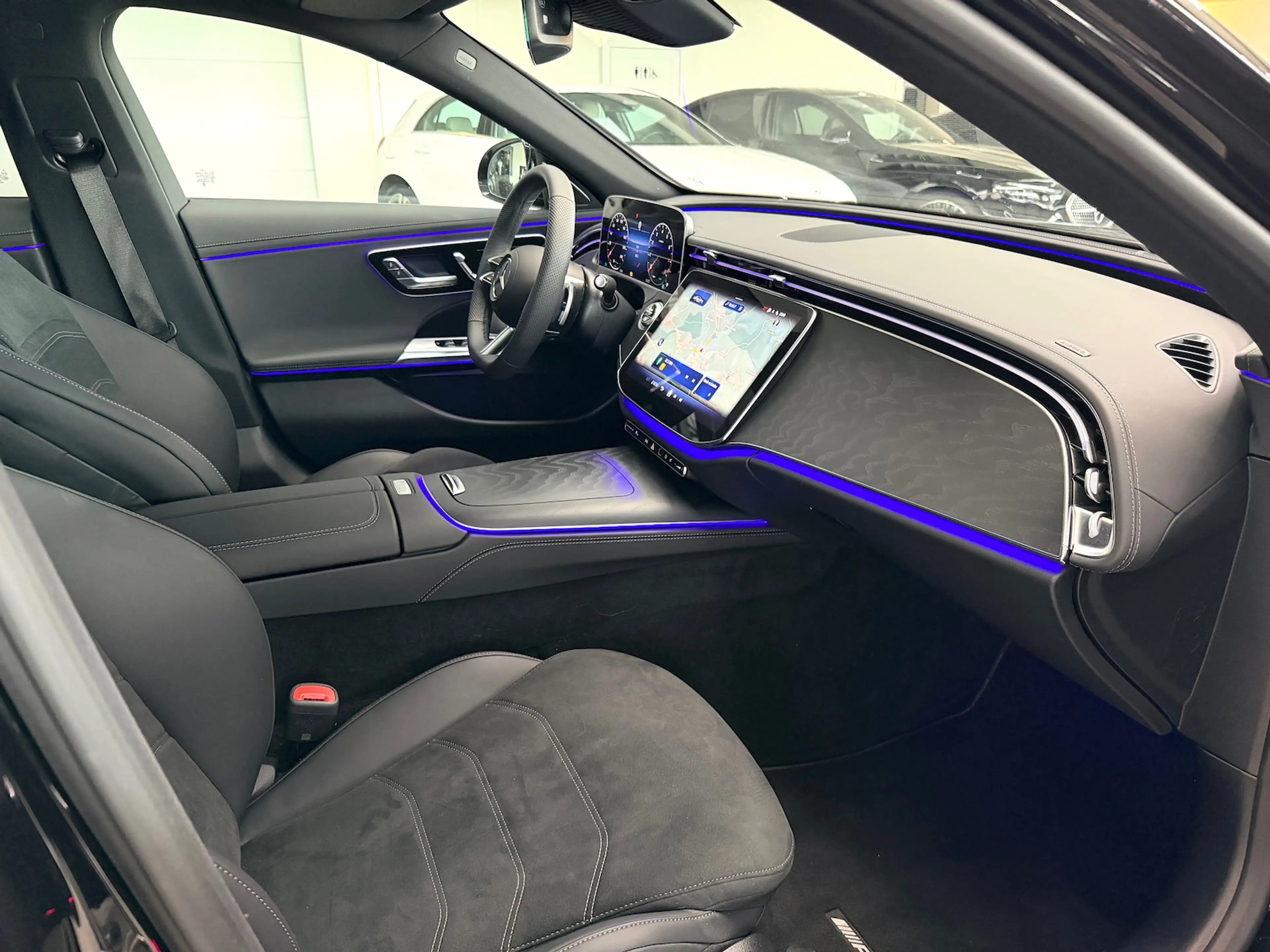 Mercedes-Benz E 450 4M AMG Night Advanced Plus DISTRONIC Pro 360°-K LE — photo 8