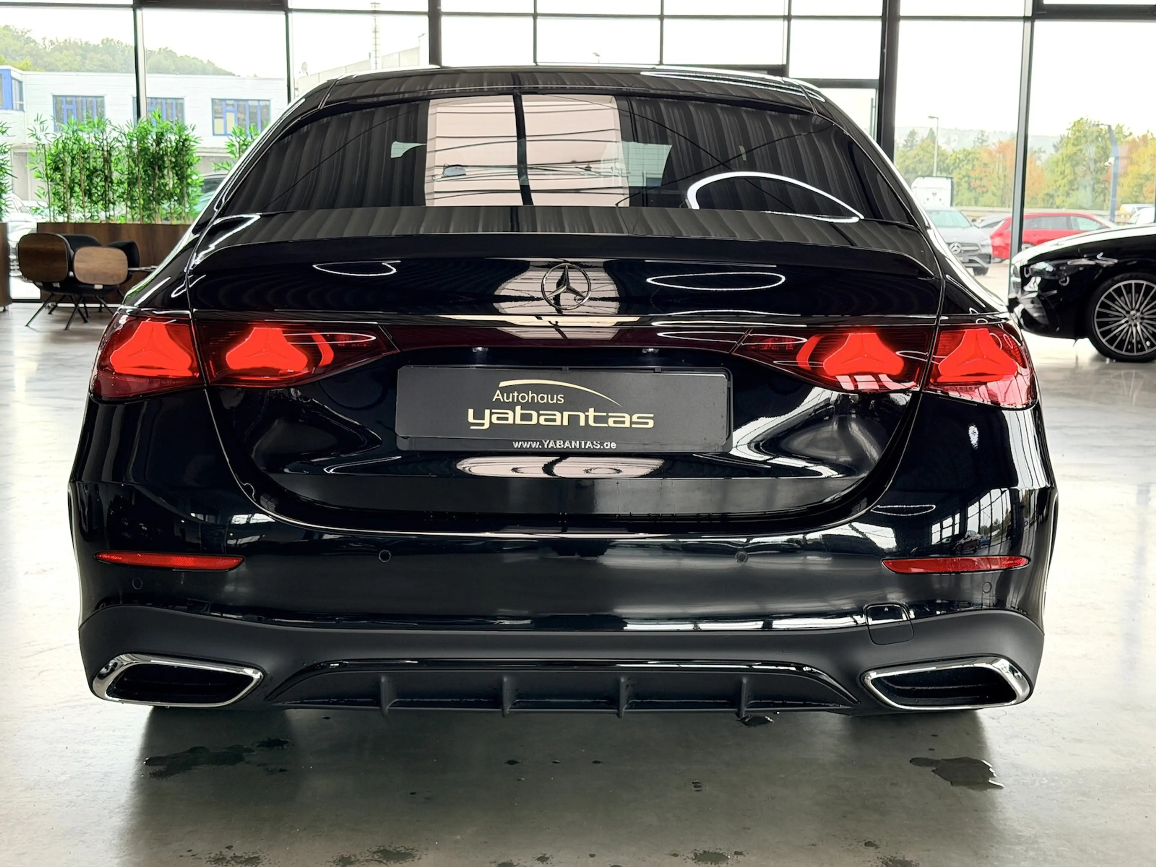Mercedes-Benz E 450 4M AMG Night Advanced Plus DISTRONIC Pro 360°-K LE — photo 5