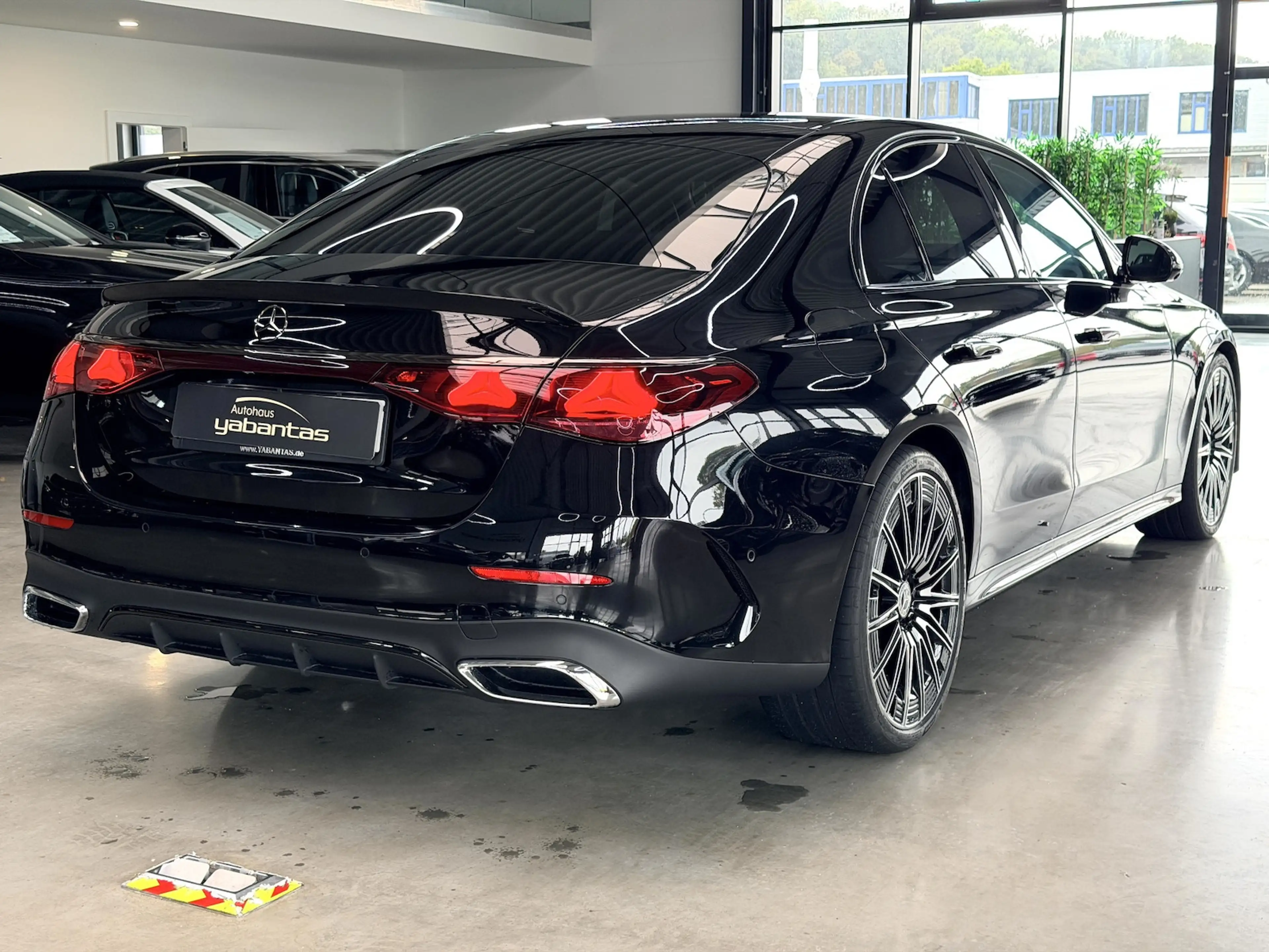 Mercedes-Benz E 450 4M AMG Night Advanced Plus DISTRONIC Pro 360°-K LE — photo 6