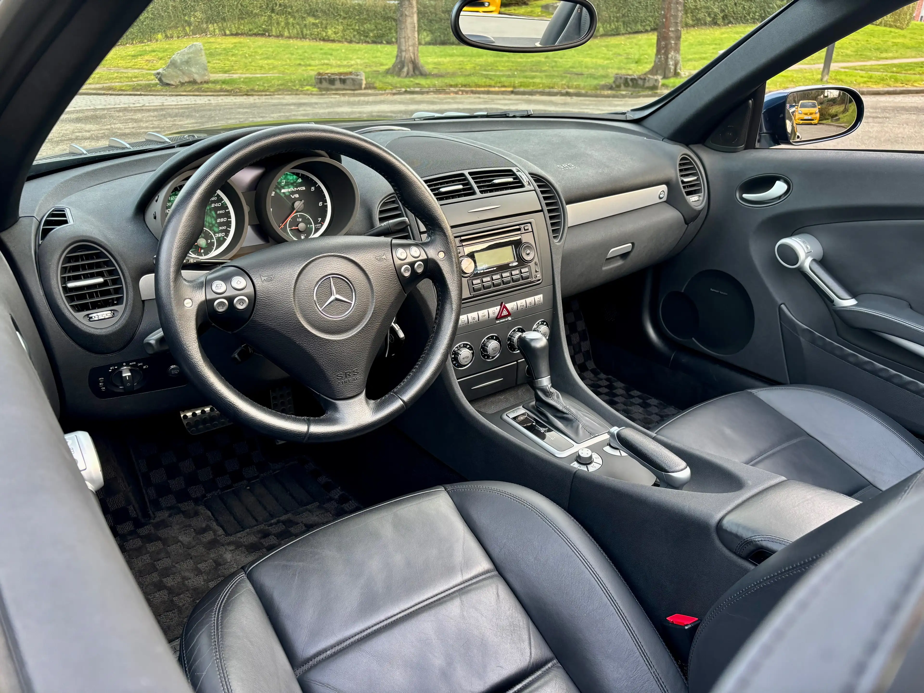 Mercedes-Benz SLK 55 AMG 5,5 V8 FULL HISTORY ** 1 of 9000ex - 1st paint ** — photo 15