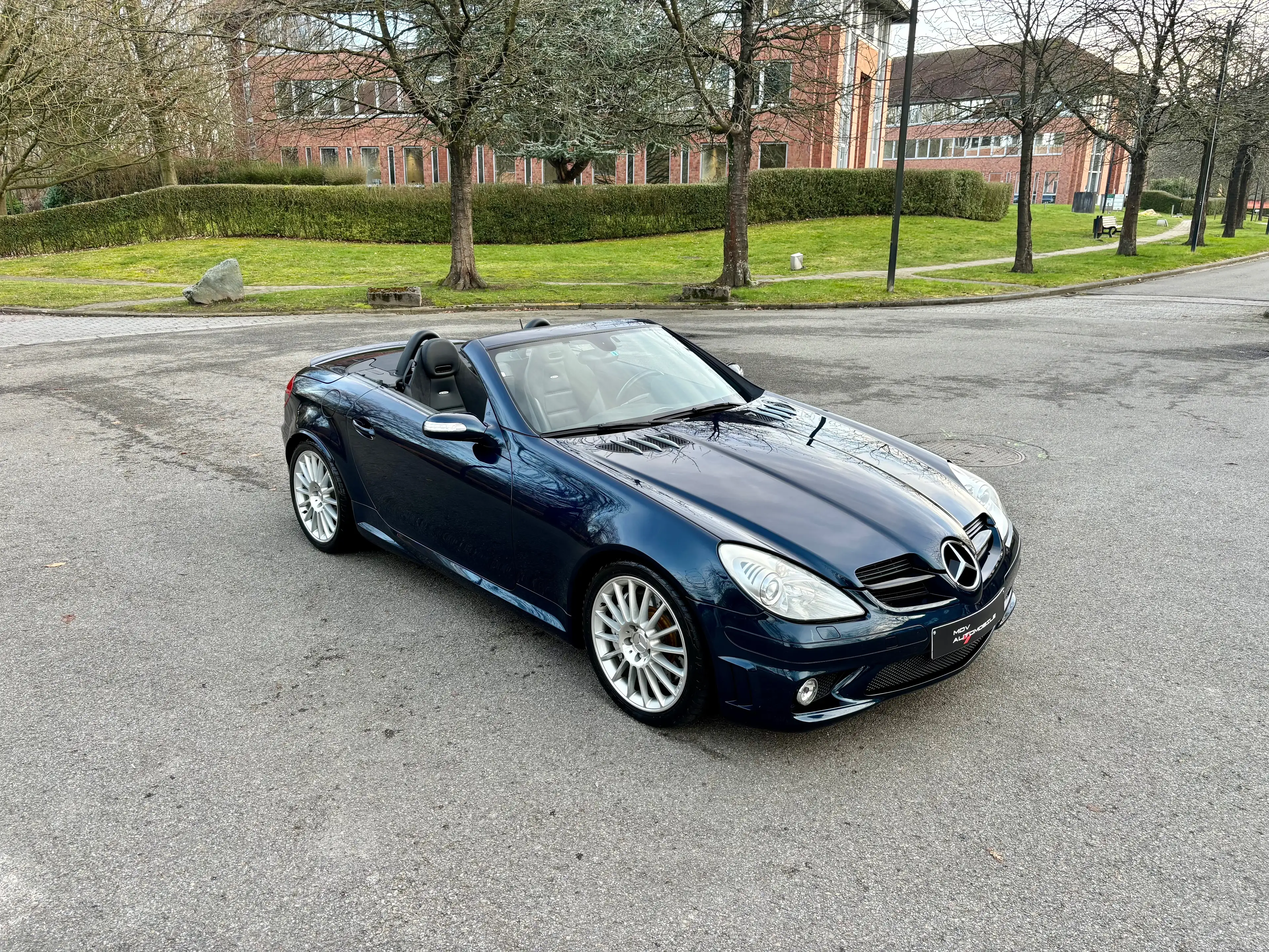 Mercedes-Benz SLK 55 AMG 5,5 V8 FULL HISTORY ** 1 of 9000ex - 1st paint ** — photo 11