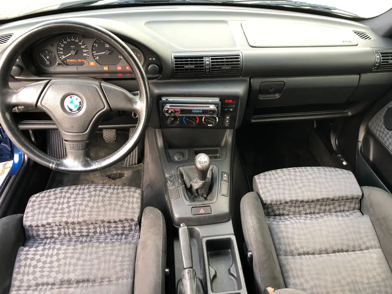 BMW 316 E36 compact M- Paket/Klima/Alcantara/TÜV NEU..., foto 12