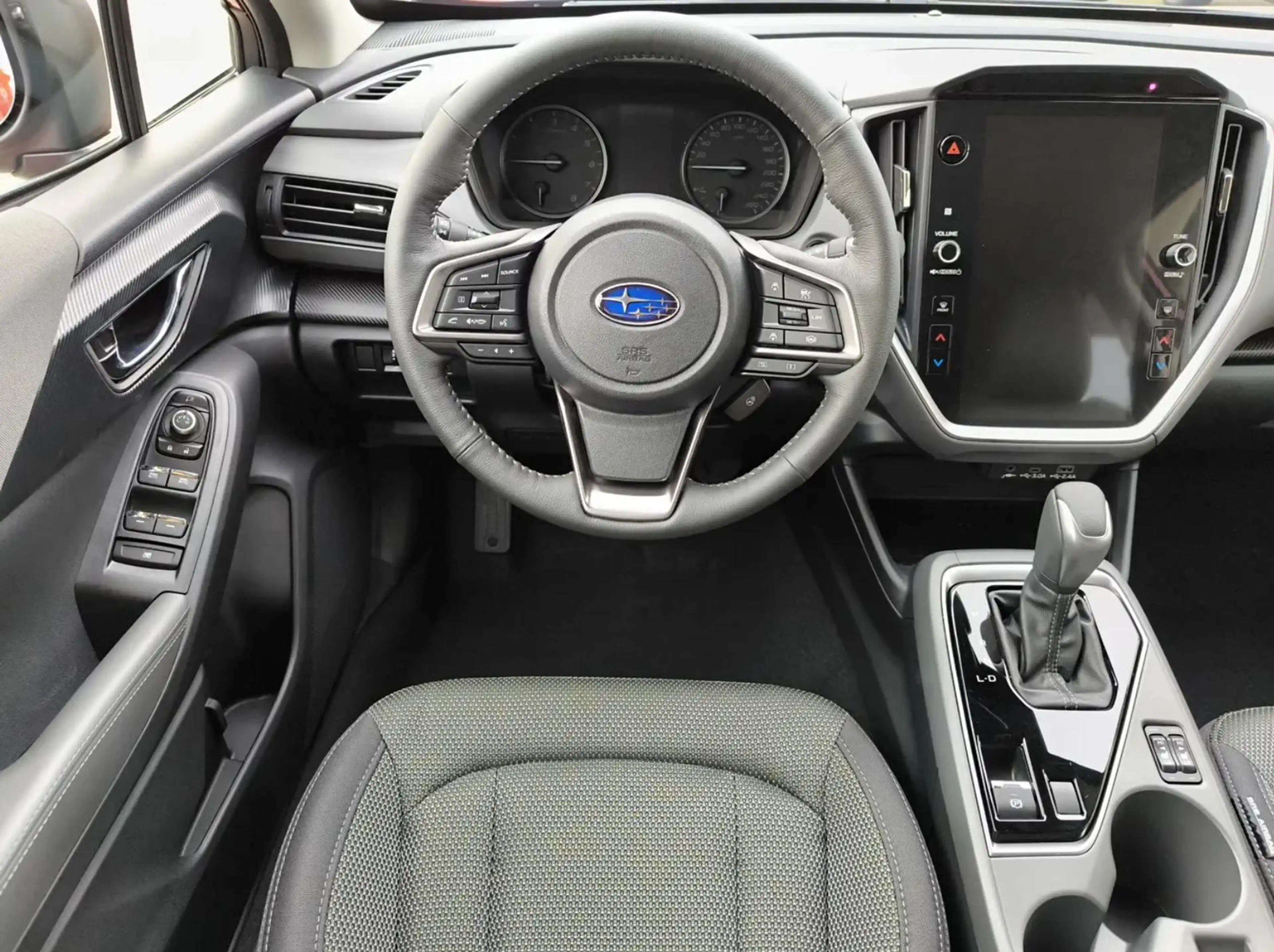 Subaru Crosstrek 2.0ie e-Boxer AWD Platinum CVT — photo 15
