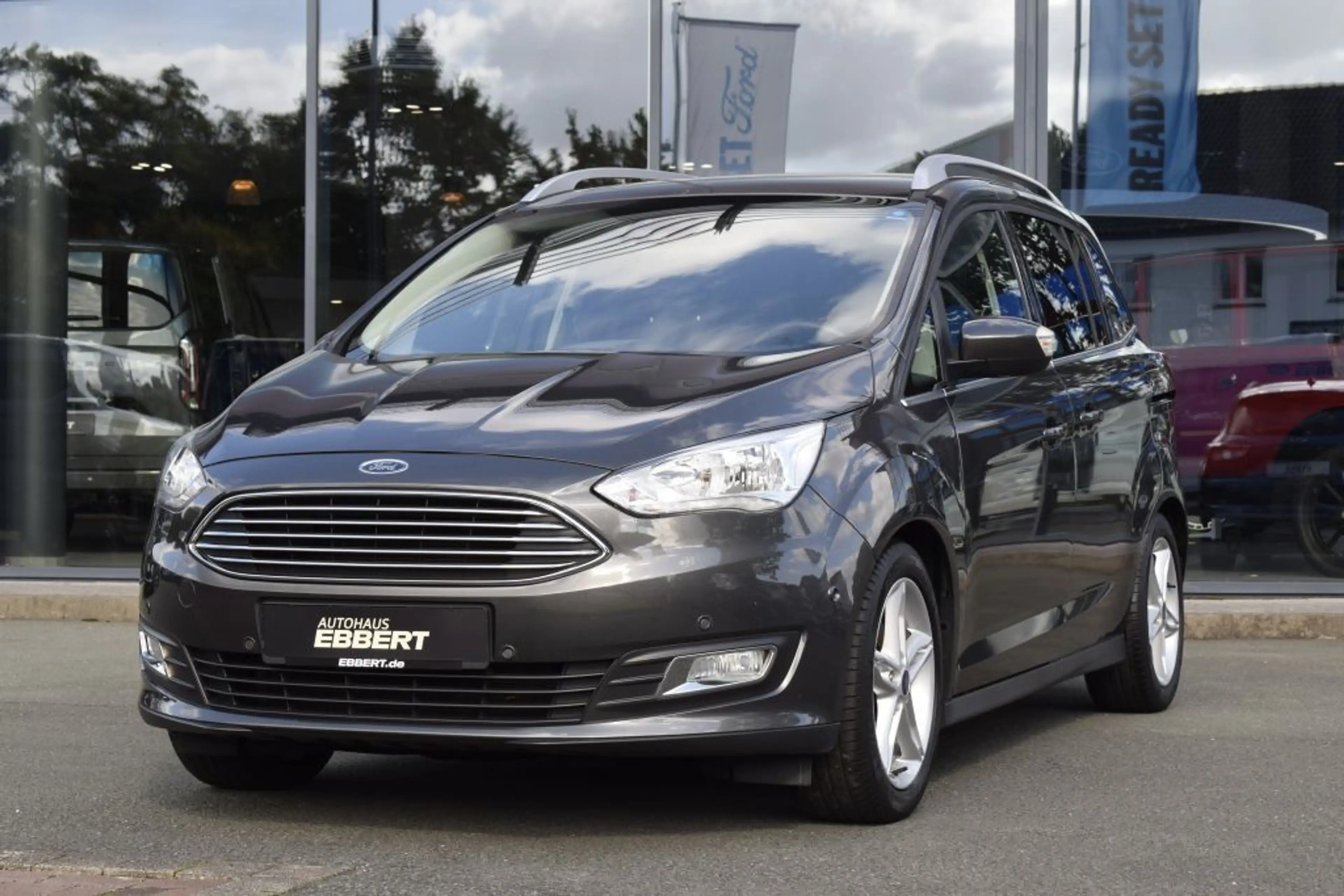 Ford Grand C-Max Titanium 1.5 EcoBoost AHK abn.,Navi,