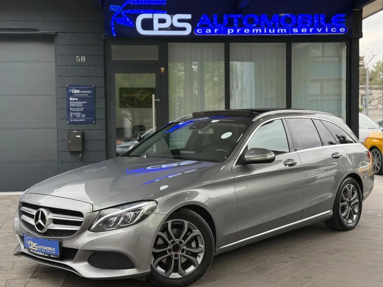 Mercedes-Benz C 220