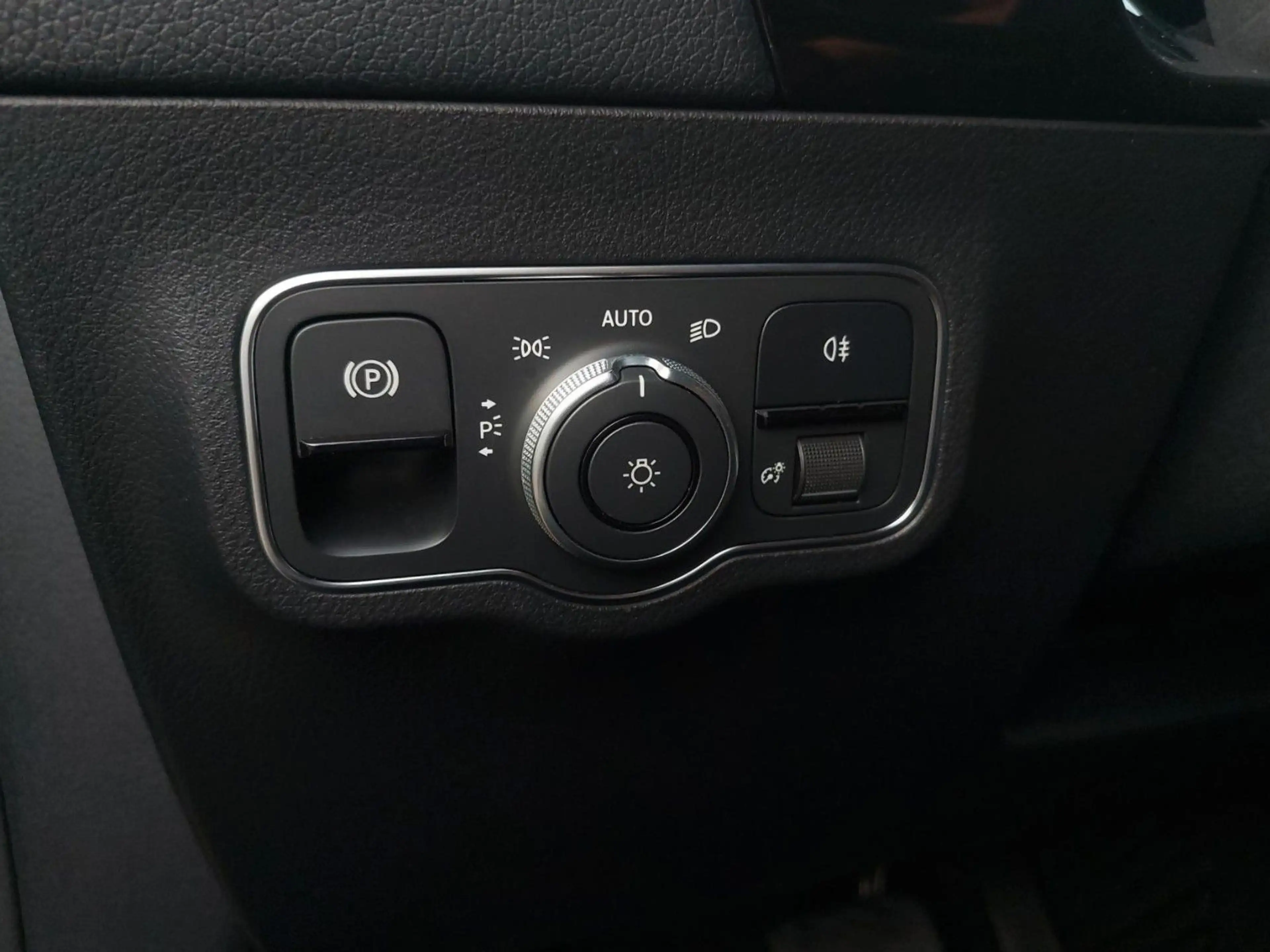 Mercedes-Benz B 200 CDI|Automatik|LED|NAVI|Virtual|SHZ|PDC|ALU — photo 12