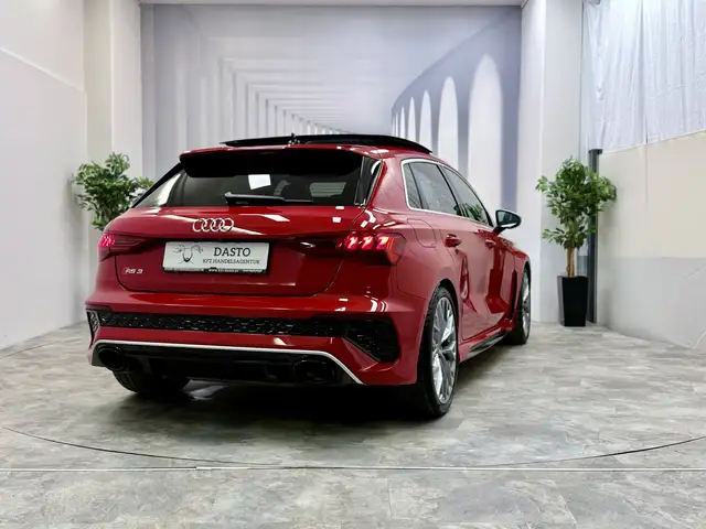 Audi RS3 SB __TANGOROT__B&O__DESIGNPAKET Ansicht 5