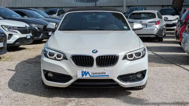 BMW 2 Series view 3