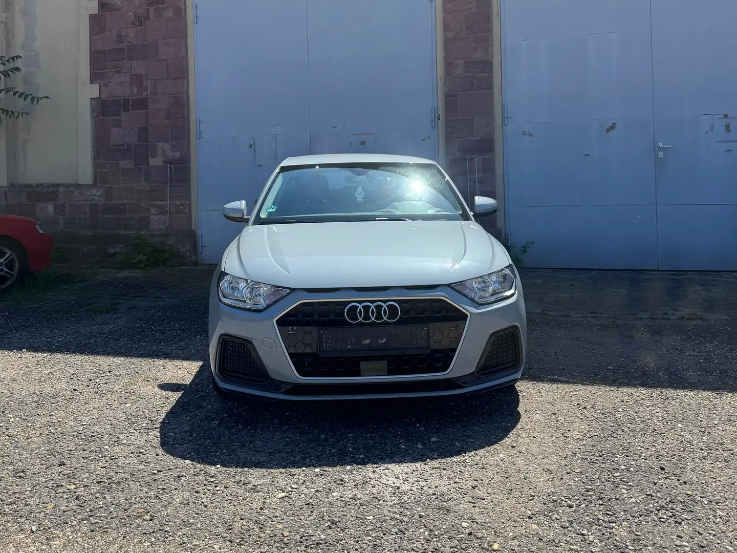 Audi A1 30 TFSI Sportback advanced Grau - 2