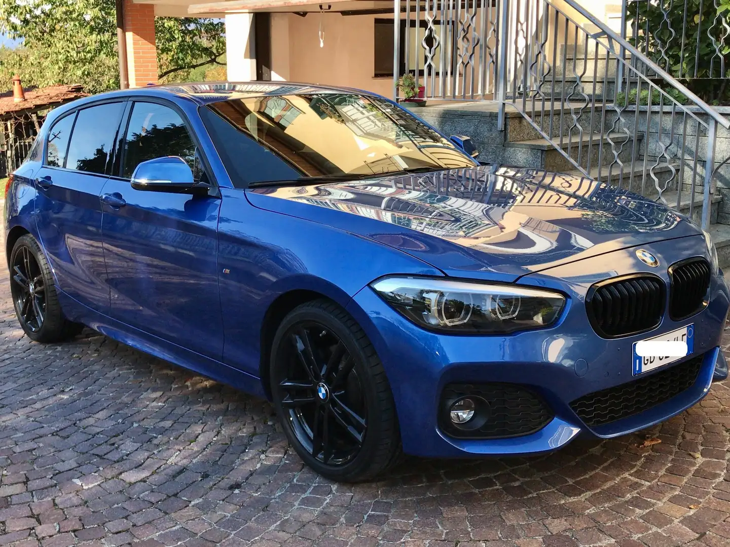 BMW 120 120i Msport 5p auto Синій - 1